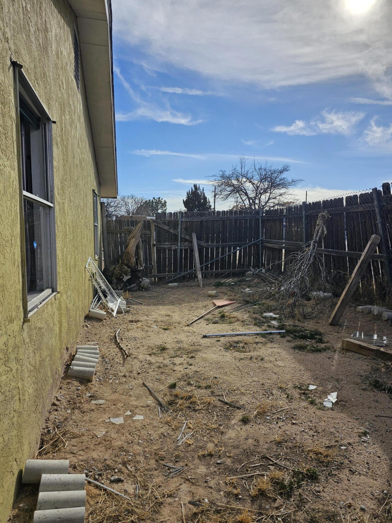 10613 Benavides Road SW