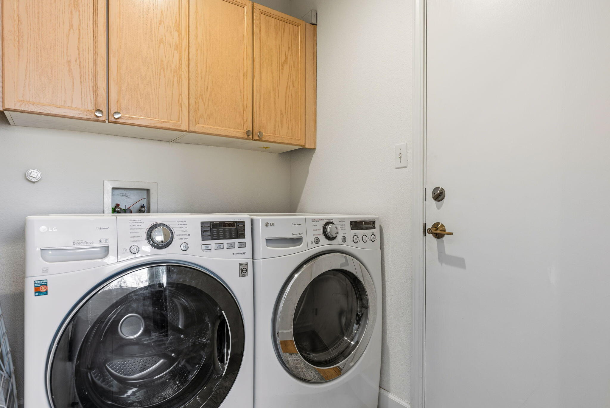 6920 Shale Avenue NE