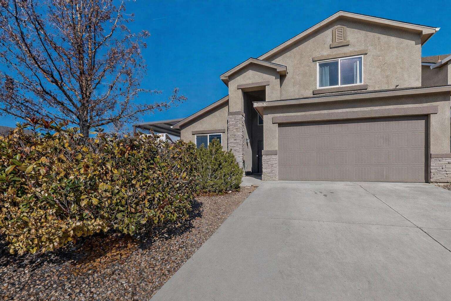 2103 N Ensenada Circle SE