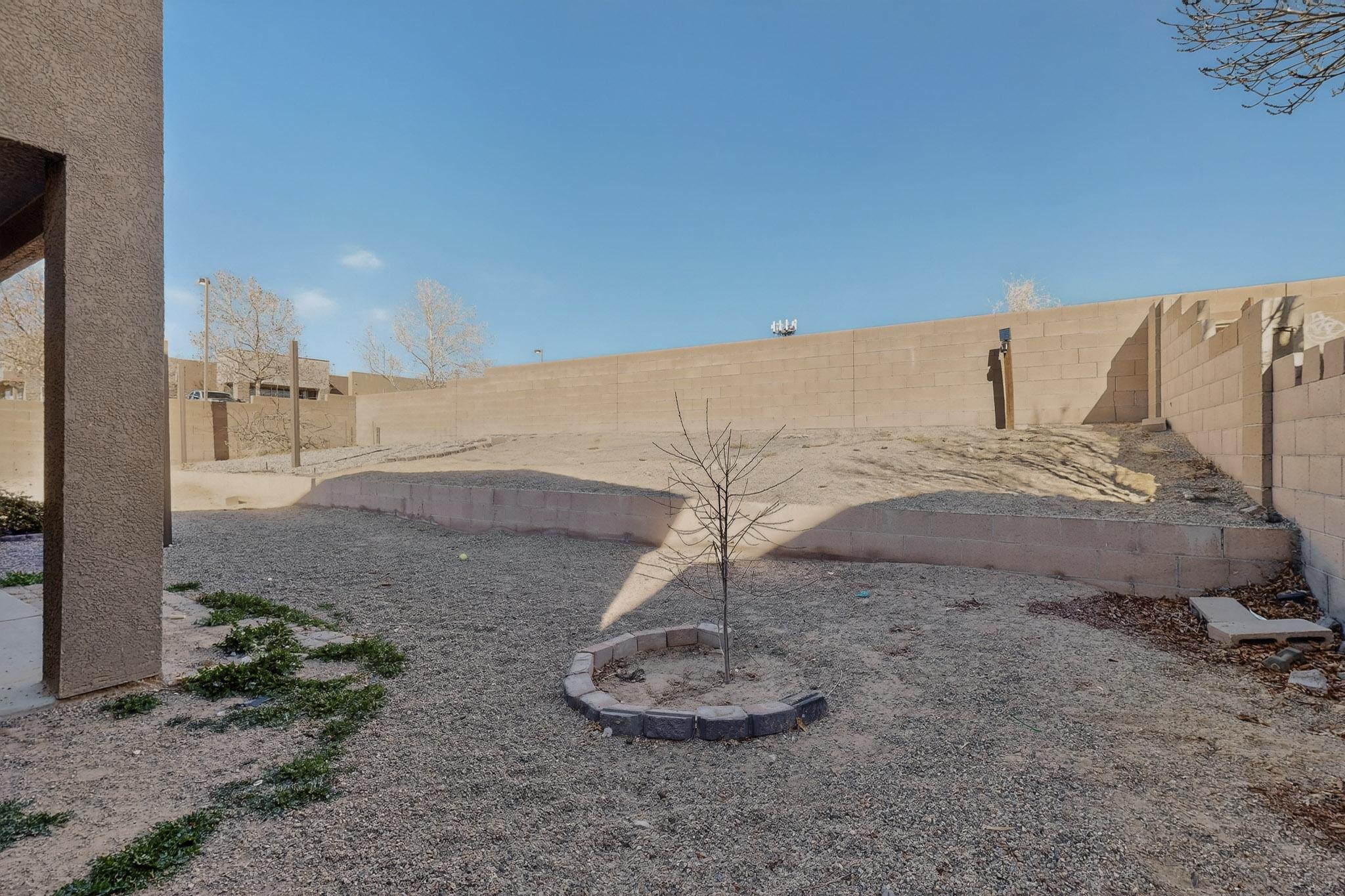 2103 N Ensenada Circle SE