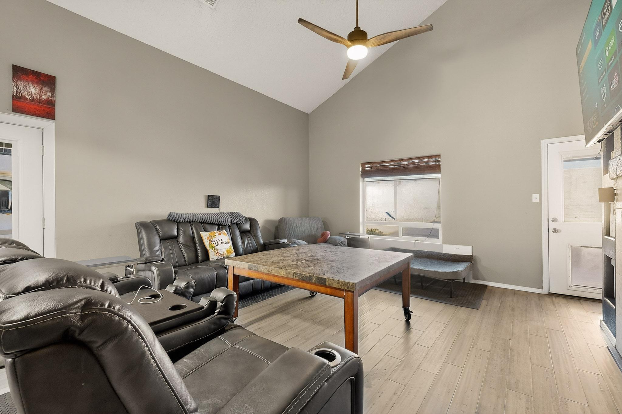 2103 N Ensenada Circle SE