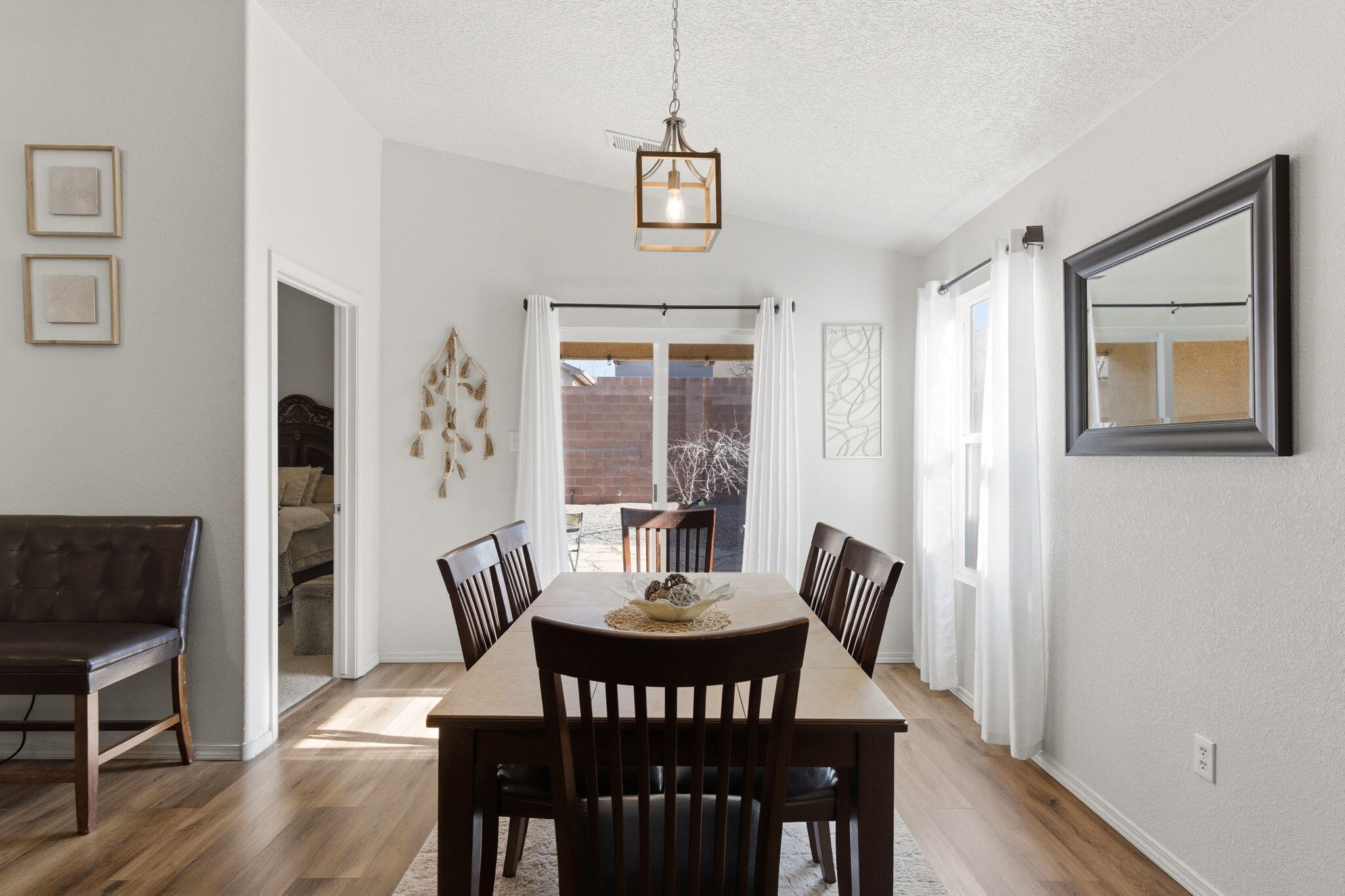 3738 Desert Pinon Drive NE