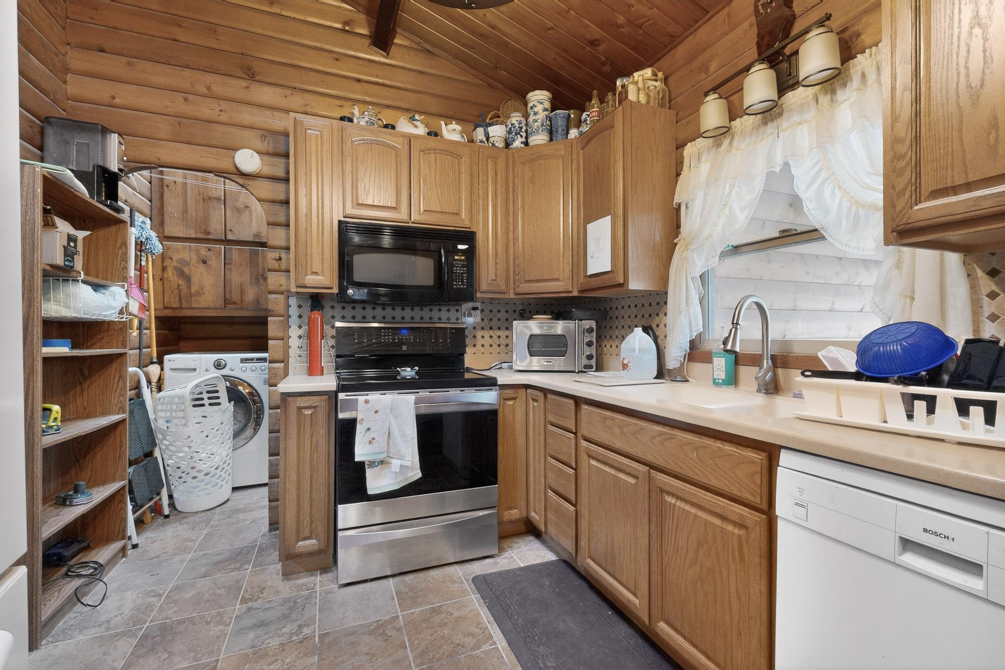 455 Obsidian Road