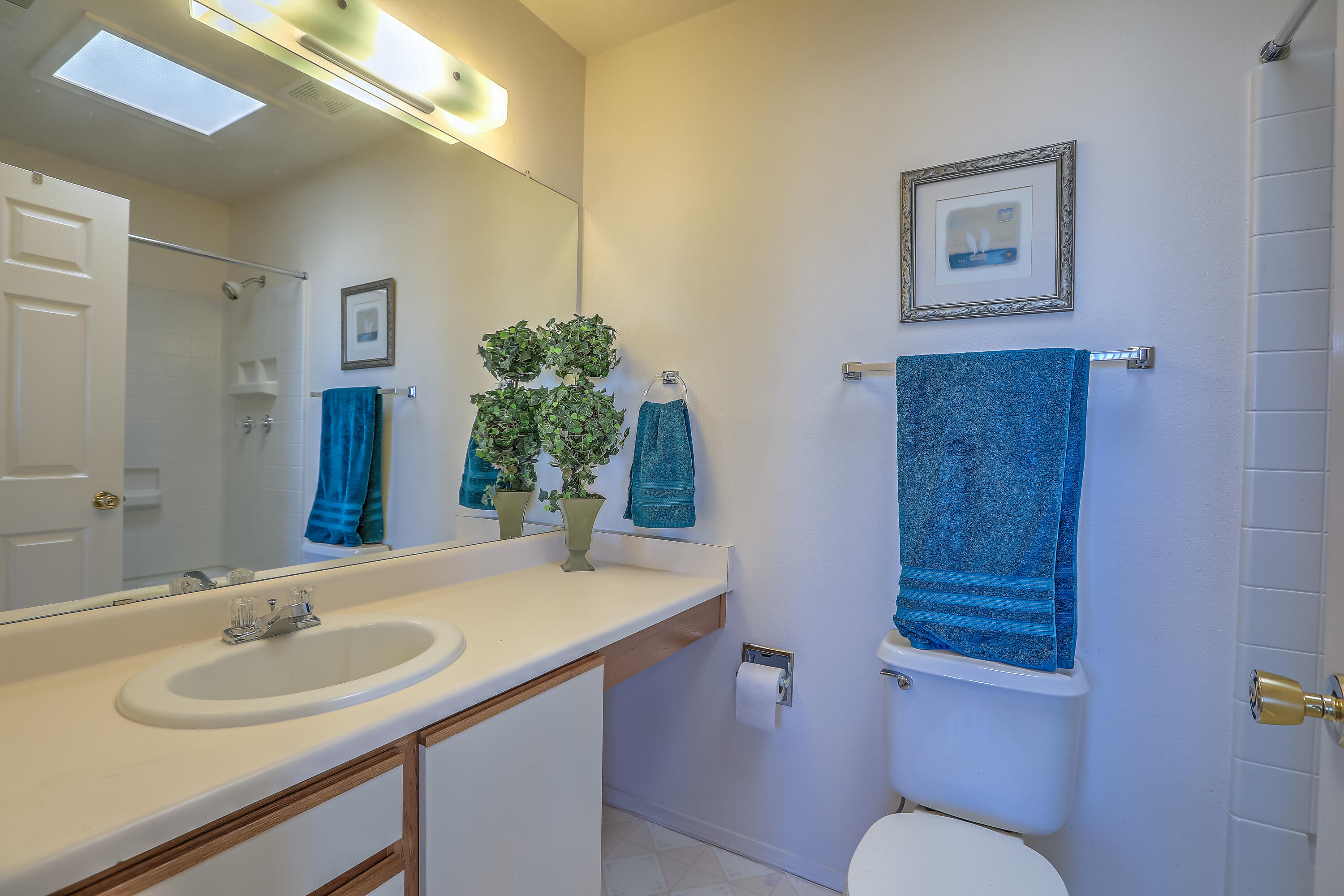 7005 Christopher Court NE