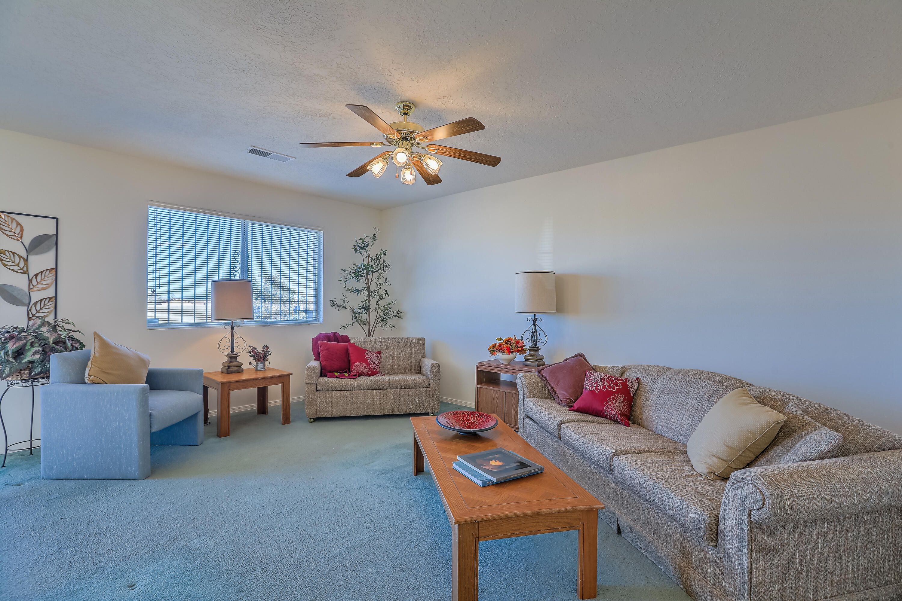 7005 Christopher Court NE