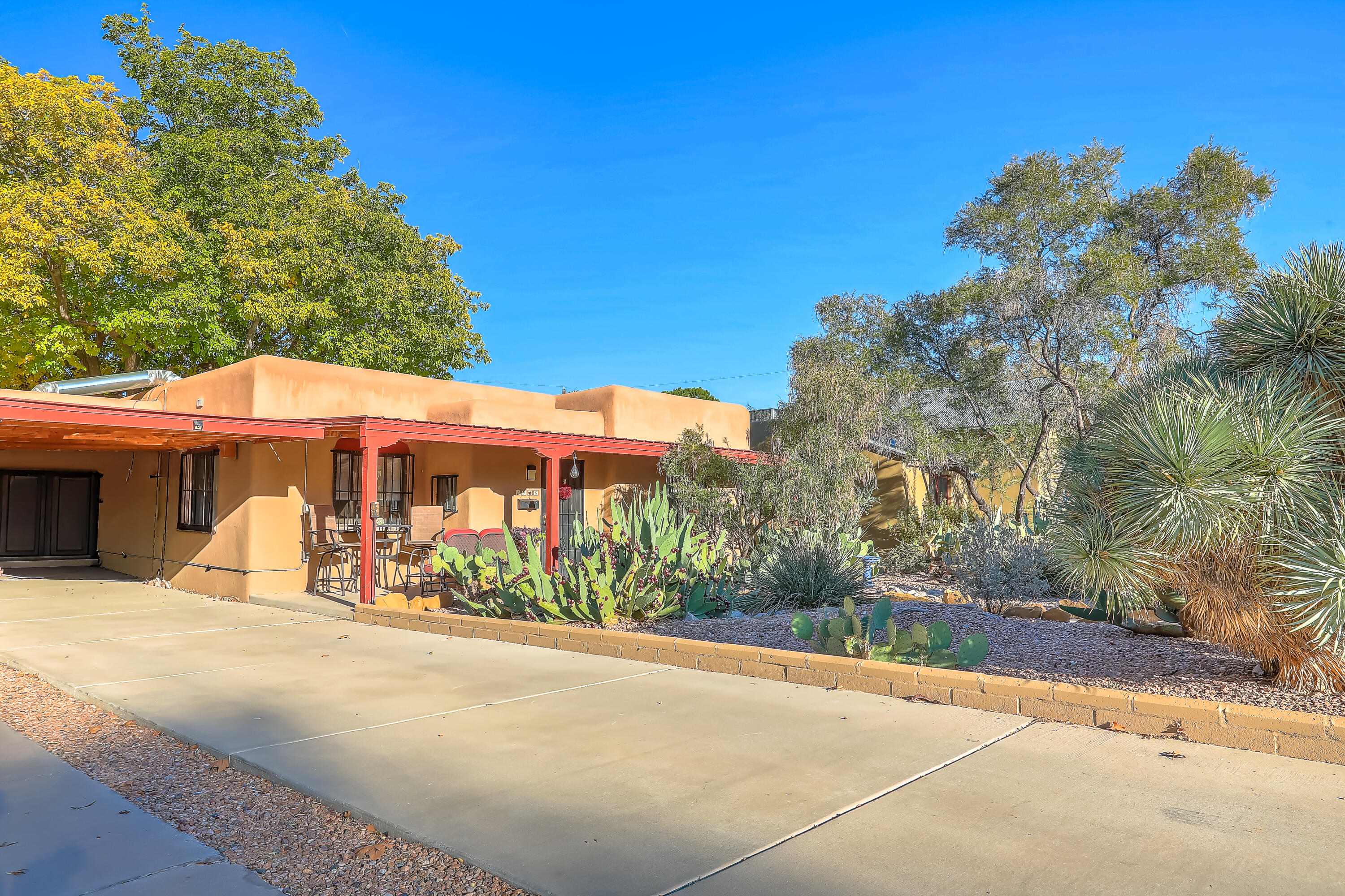 1716 Anderson Place SE