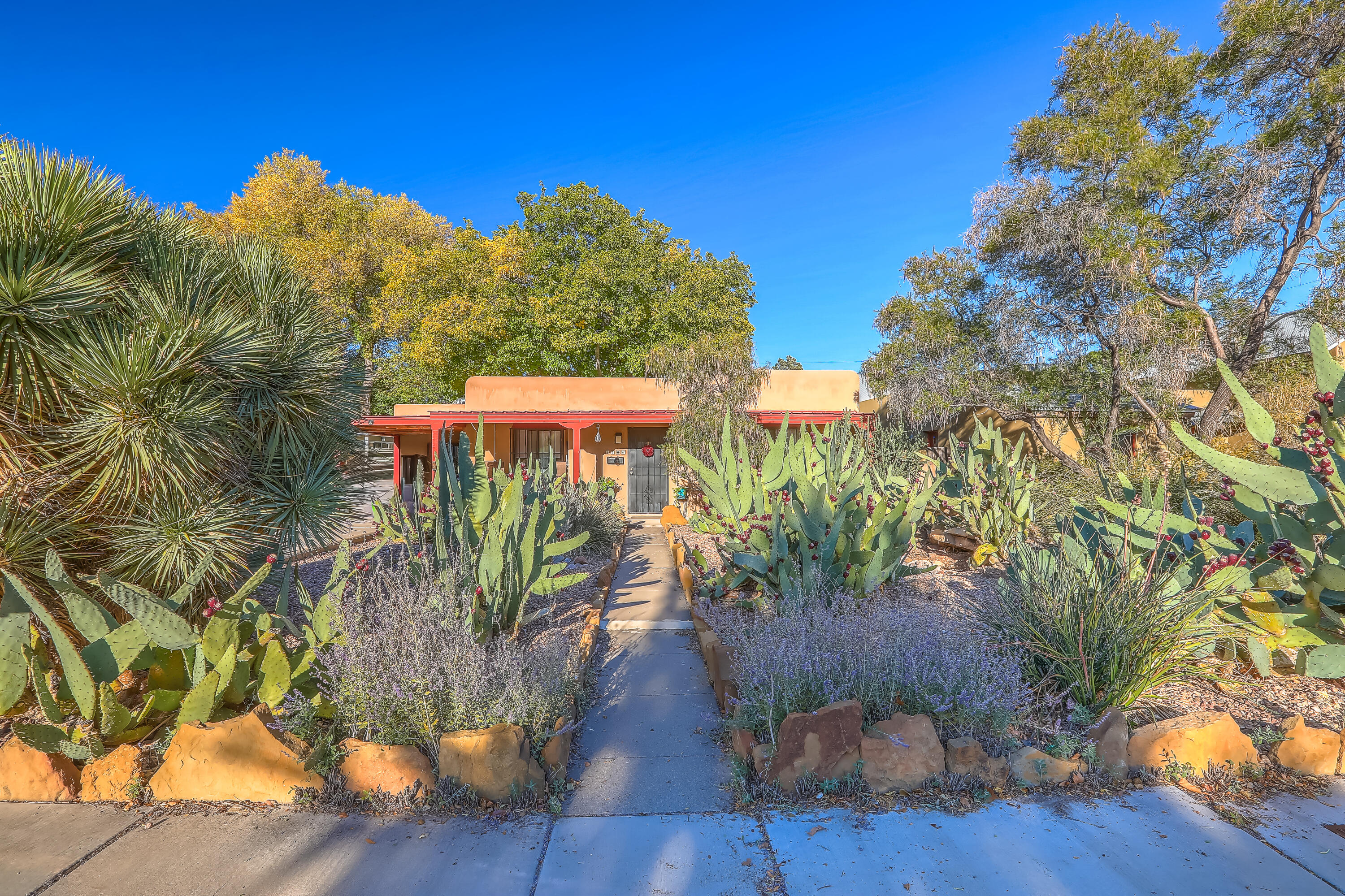 1716 Anderson Place SE