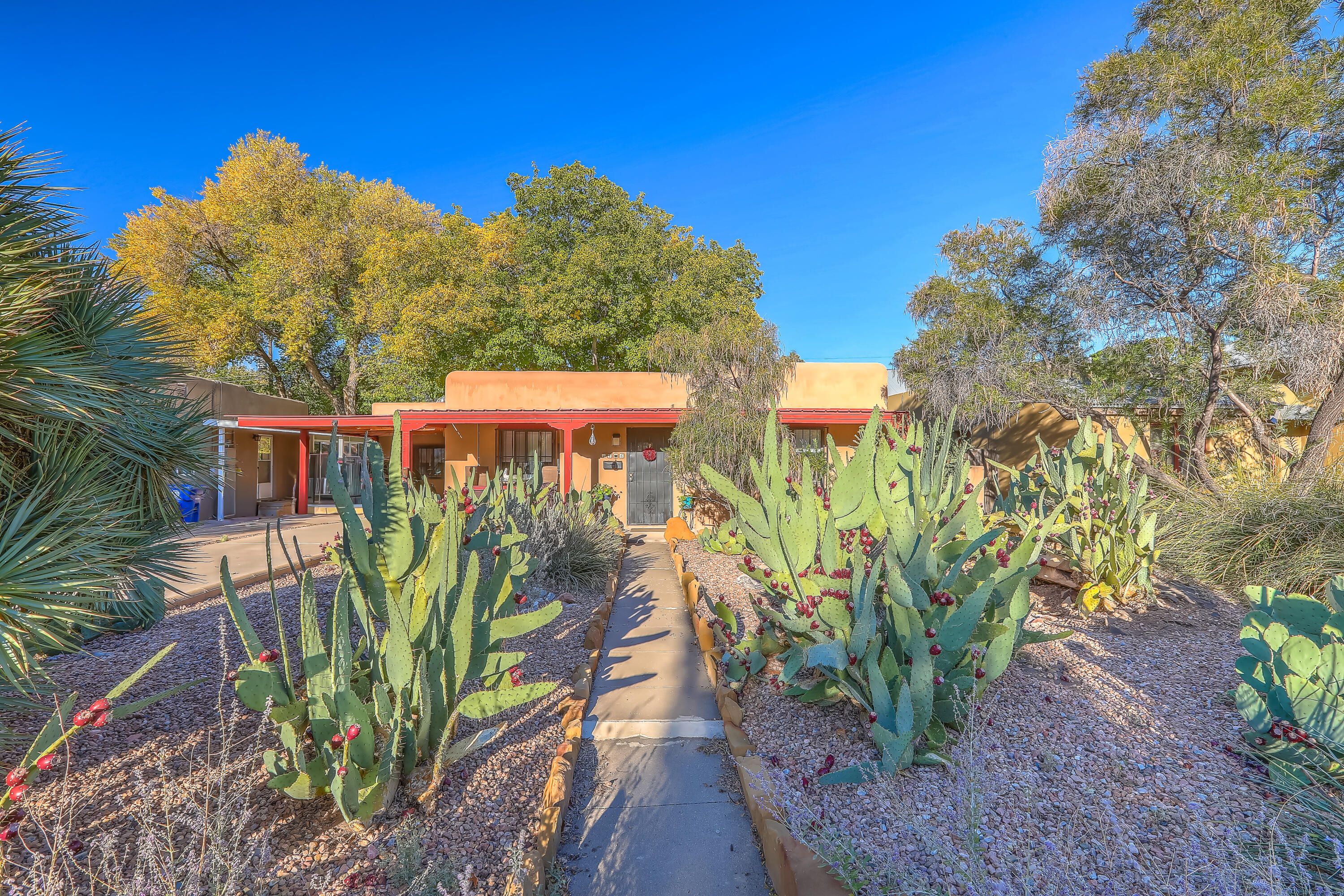 1716 Anderson Place SE