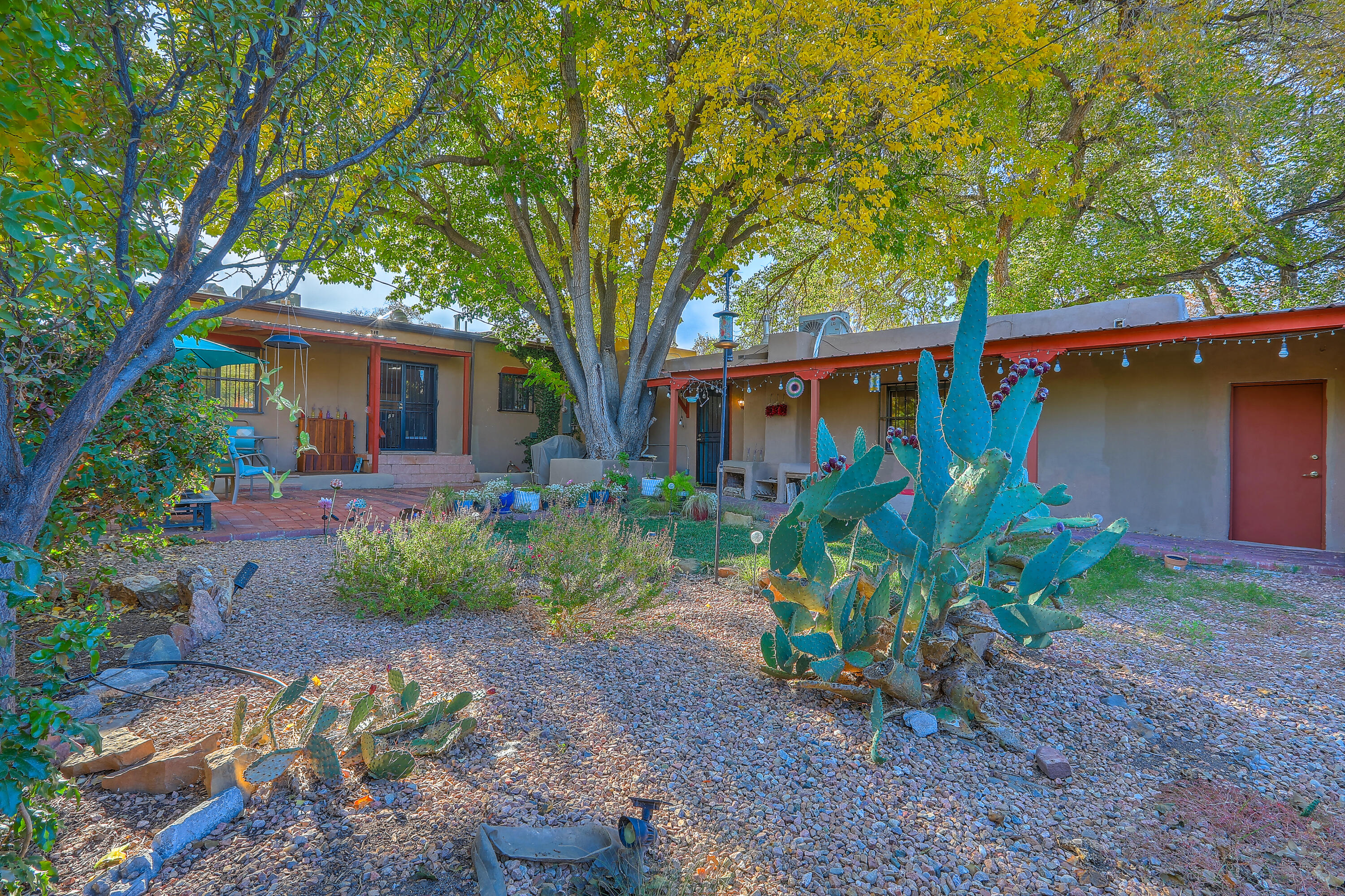 1716 Anderson Place SE