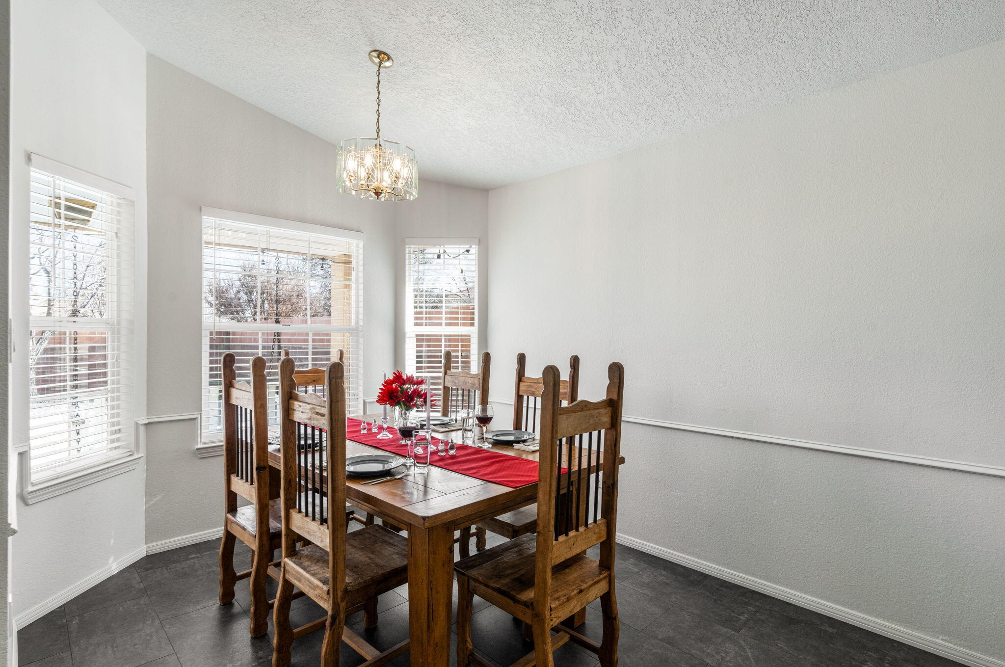 9604 Palomita Court NW