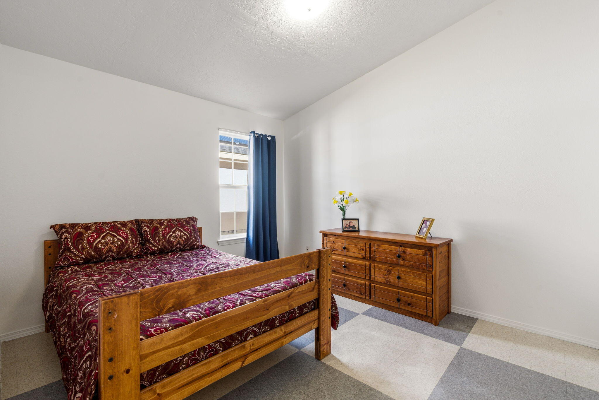 9604 Palomita Court NW