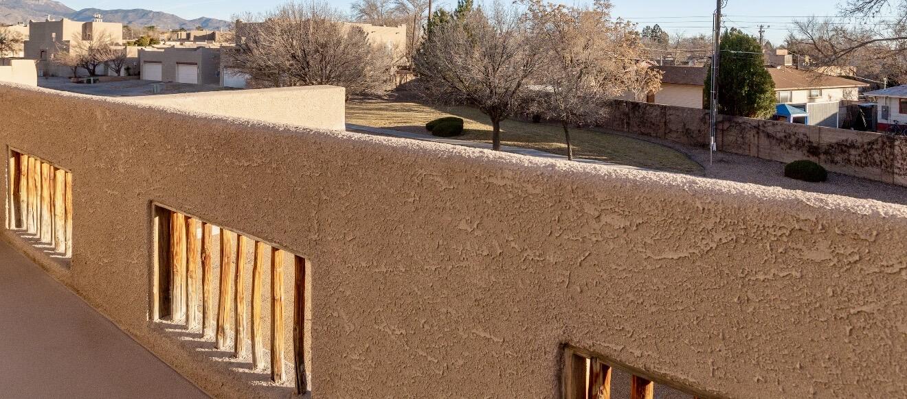 4709 Spanish Sun Avenue NE