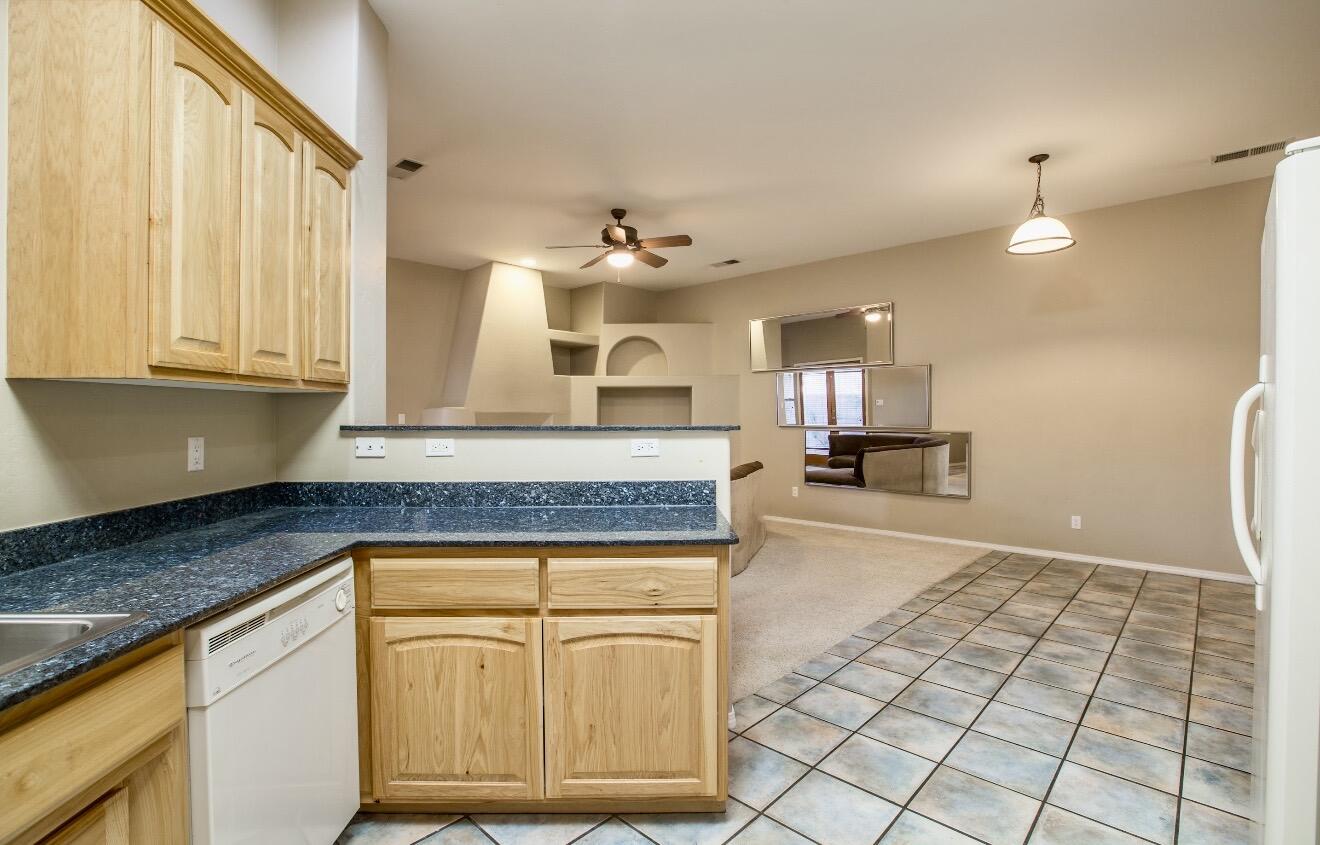 4709 Spanish Sun Avenue NE