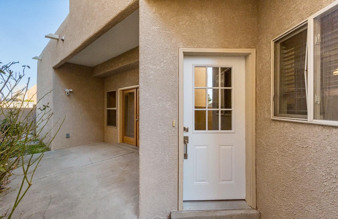 4709 Spanish Sun Avenue NE