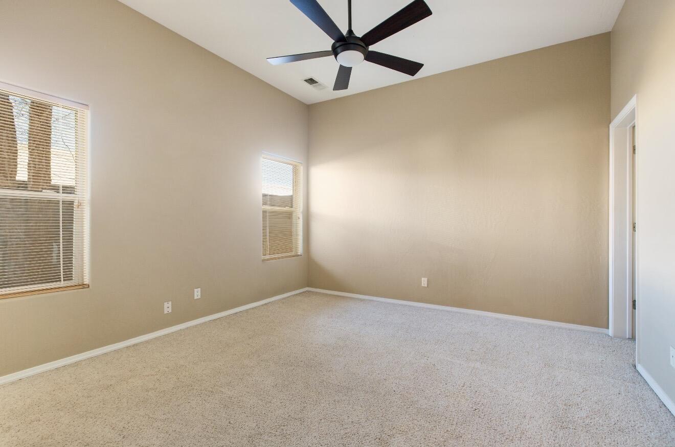 4709 Spanish Sun Avenue NE