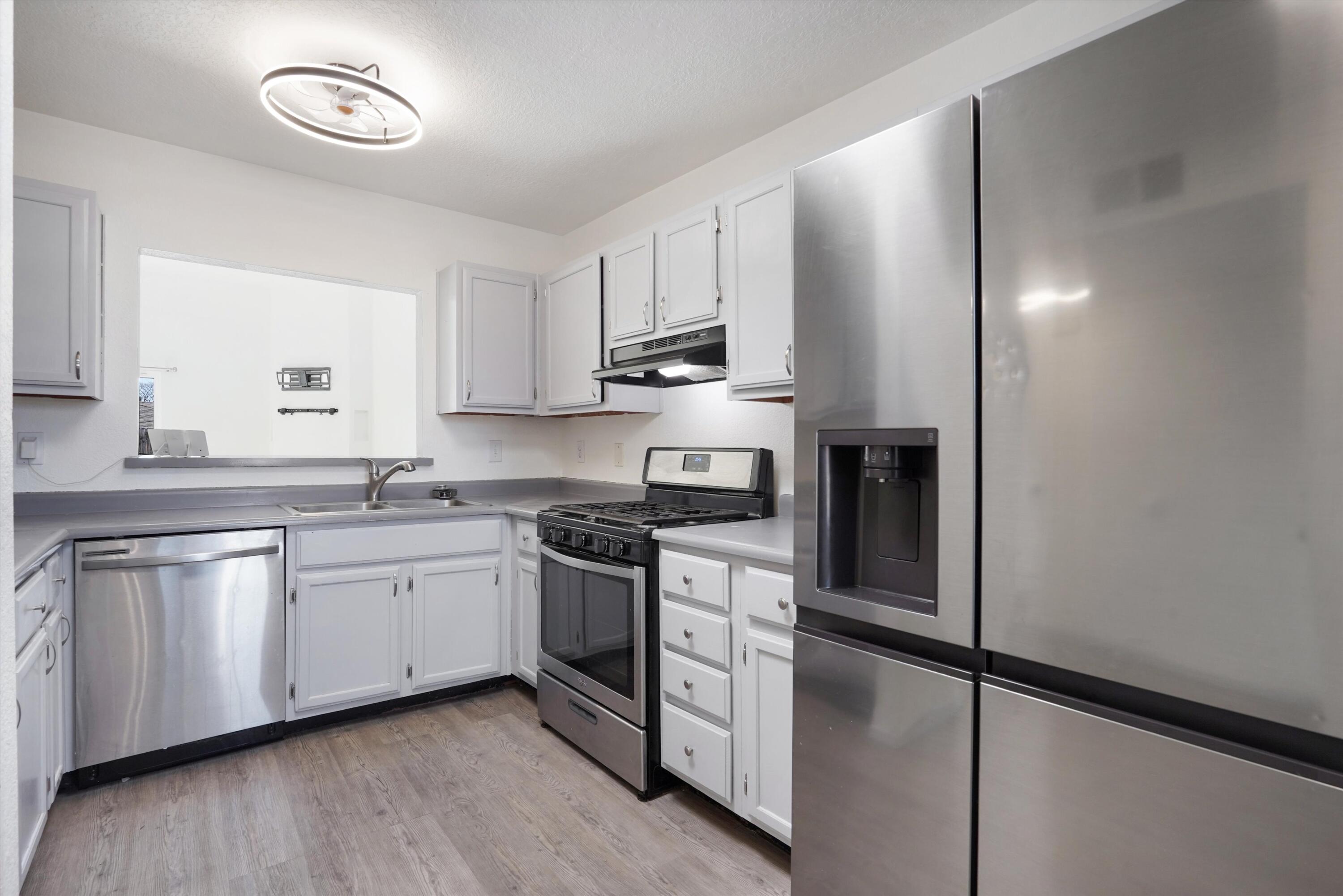 12724 Singing Arrow Avenue SE