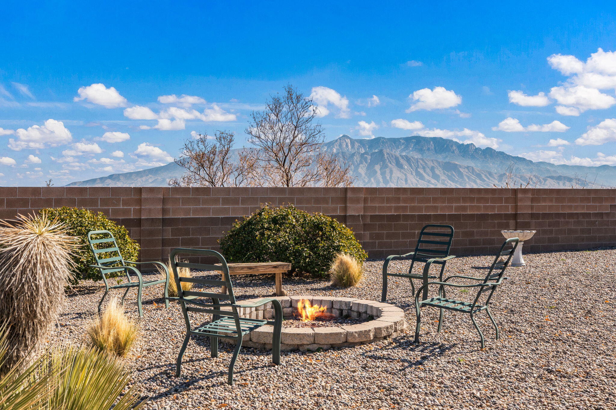 944 Canvasback Road NE