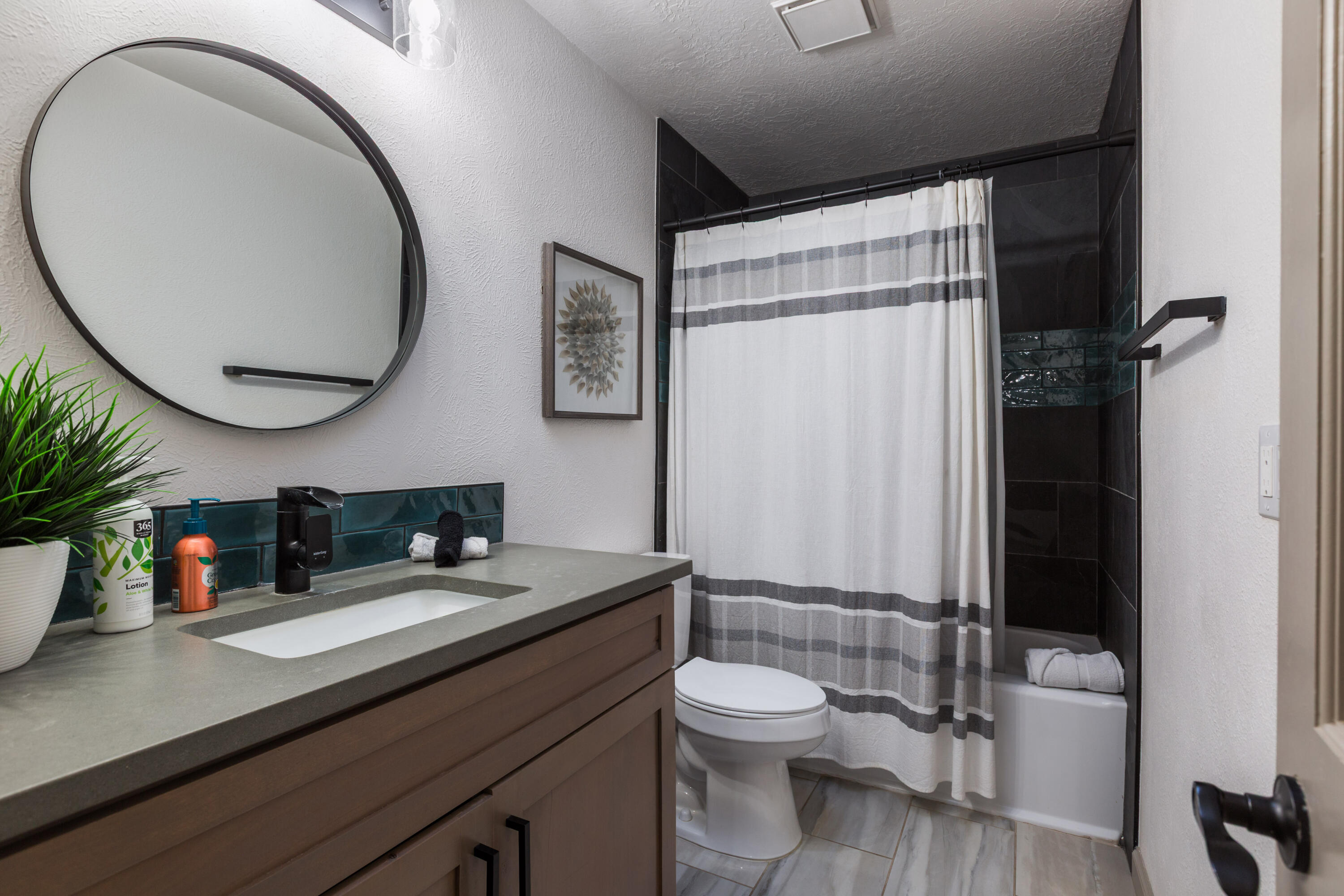 3212 Calle De Estella NW