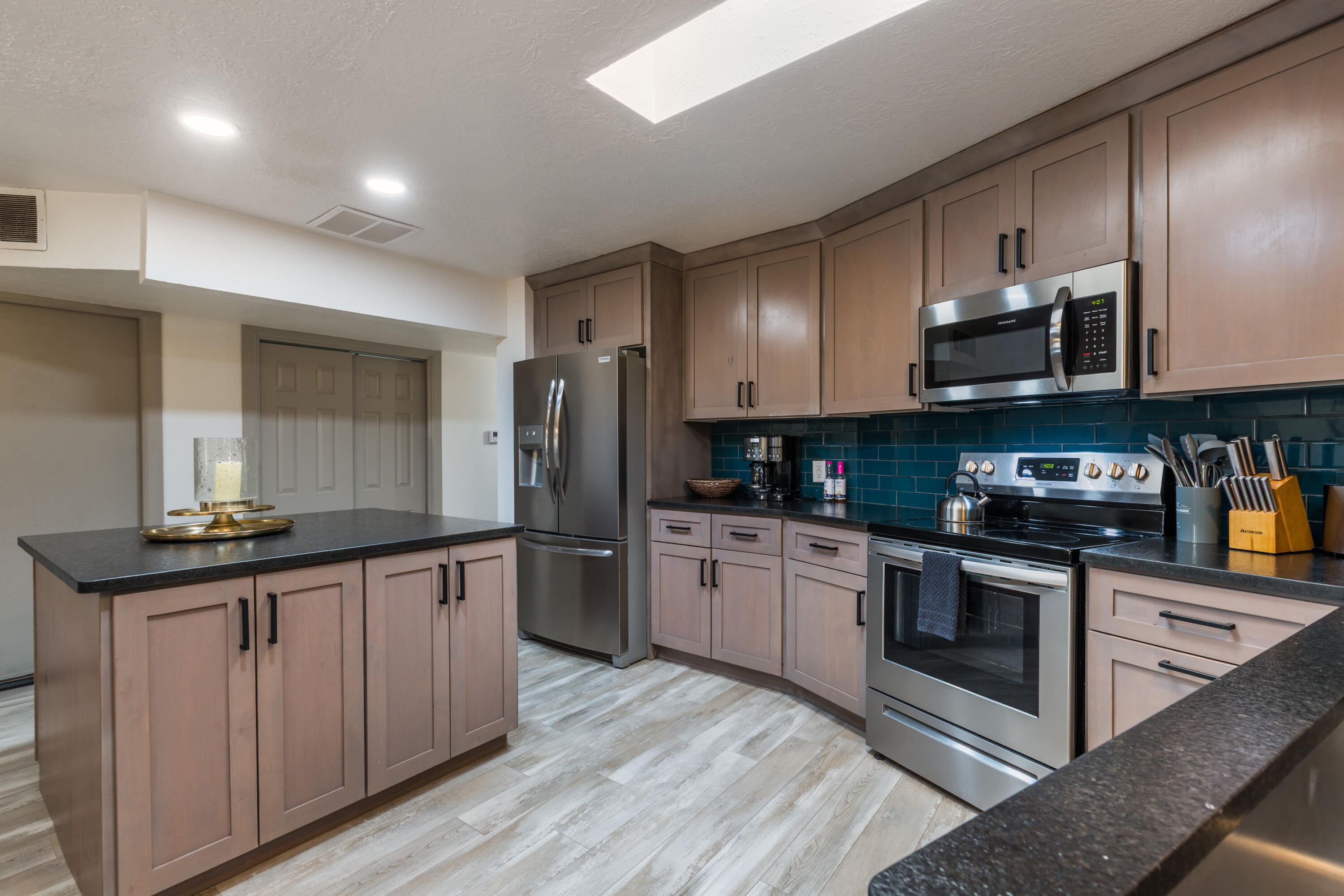 3212 Calle De Estella NW