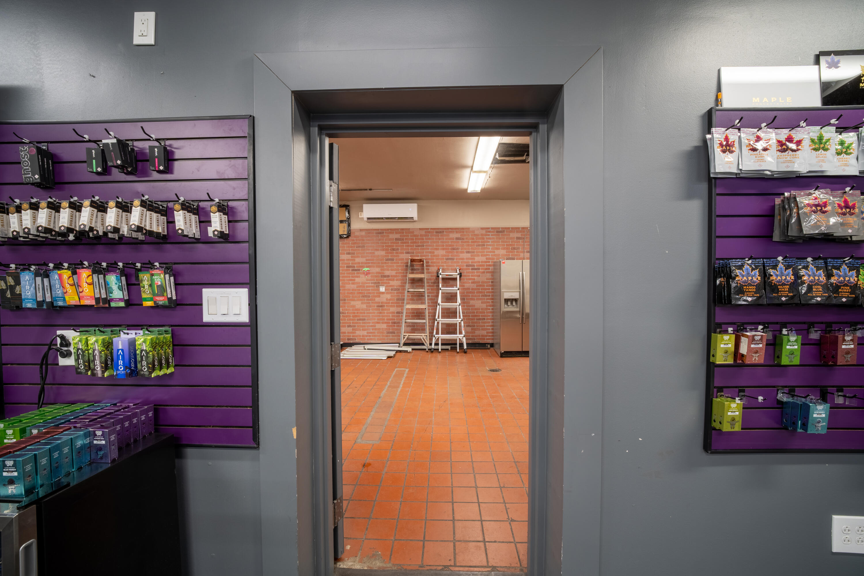 1520 Lomas Boulevard NW