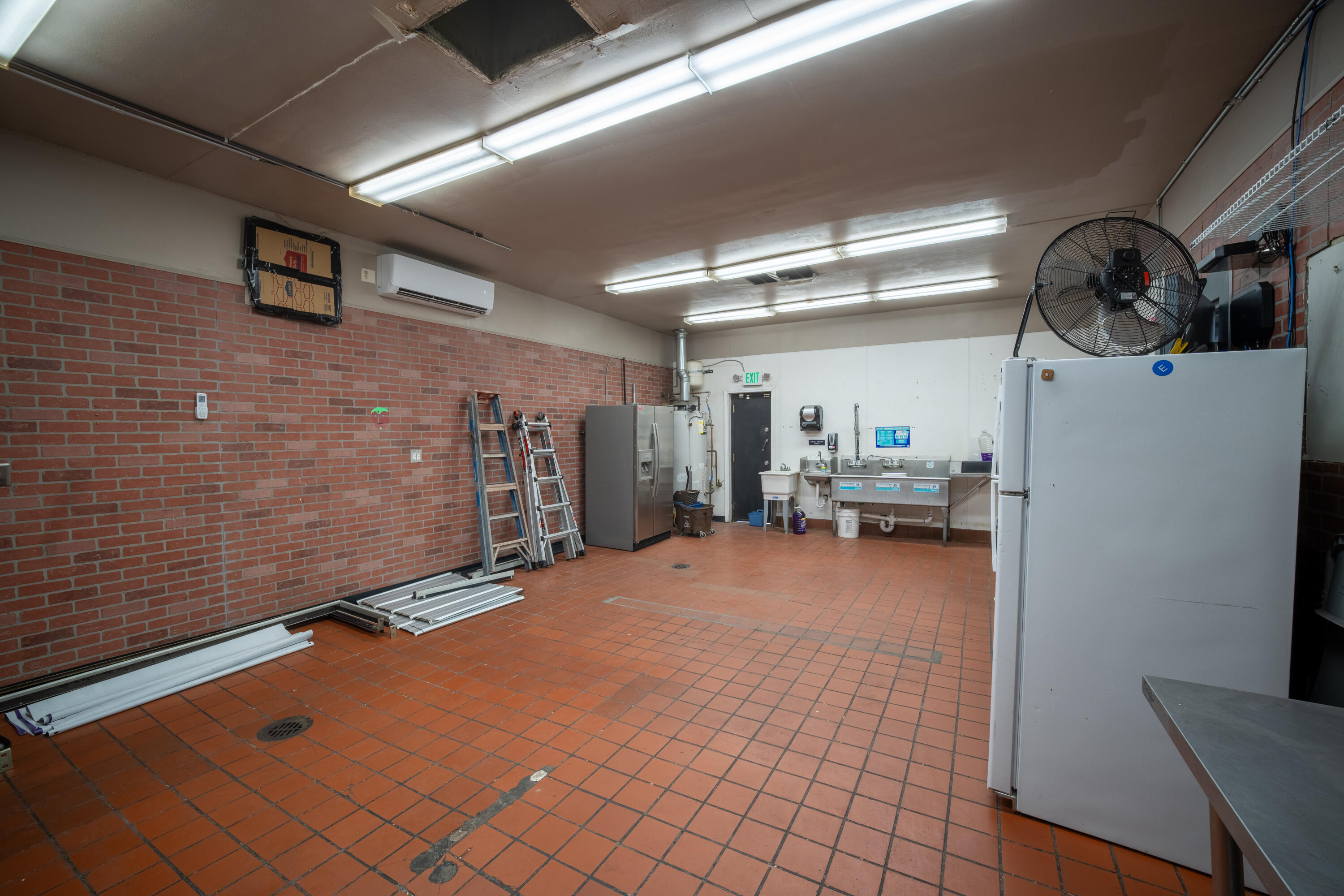 1520 Lomas Boulevard NW