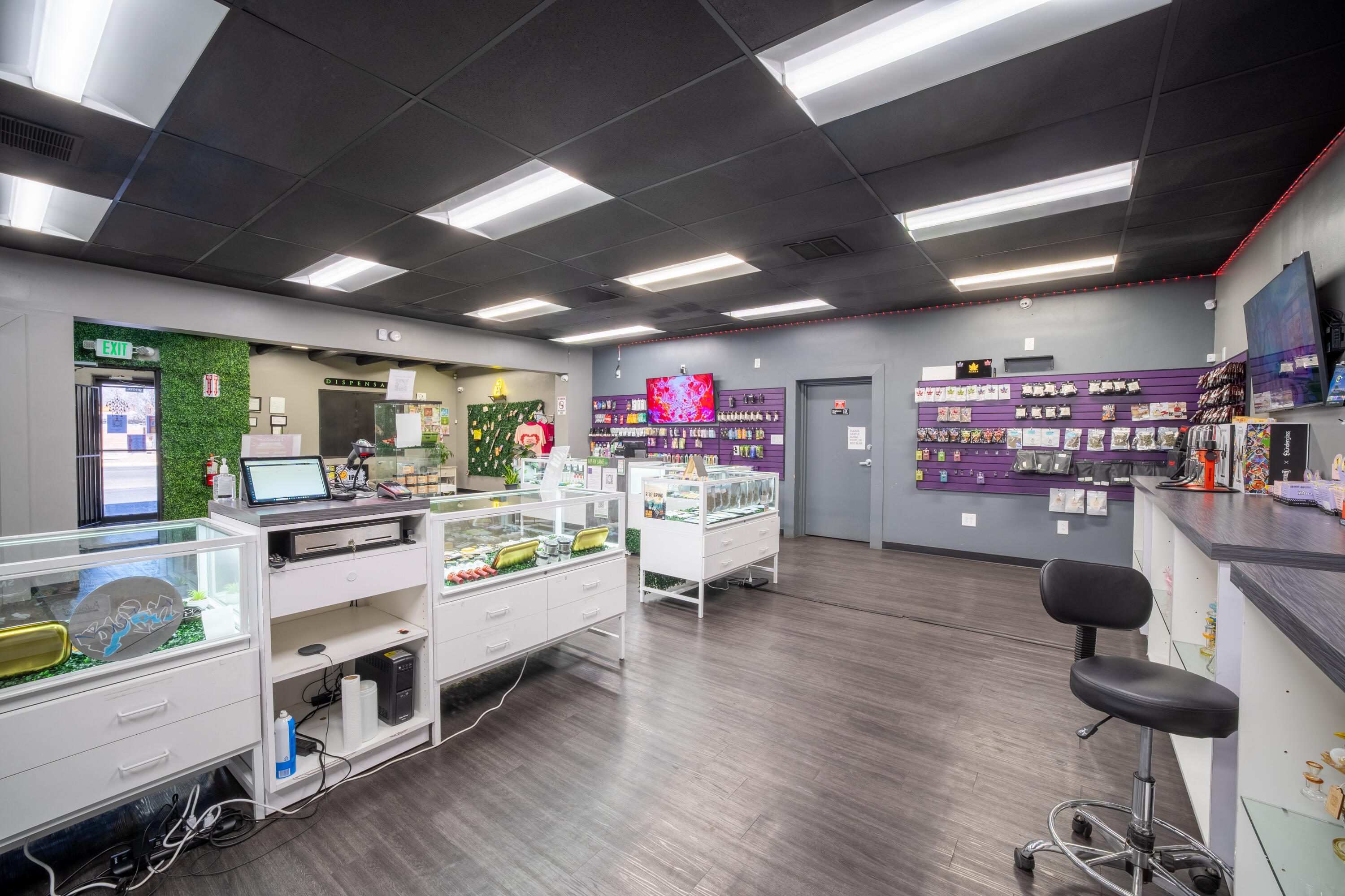 1520 Lomas Boulevard NW