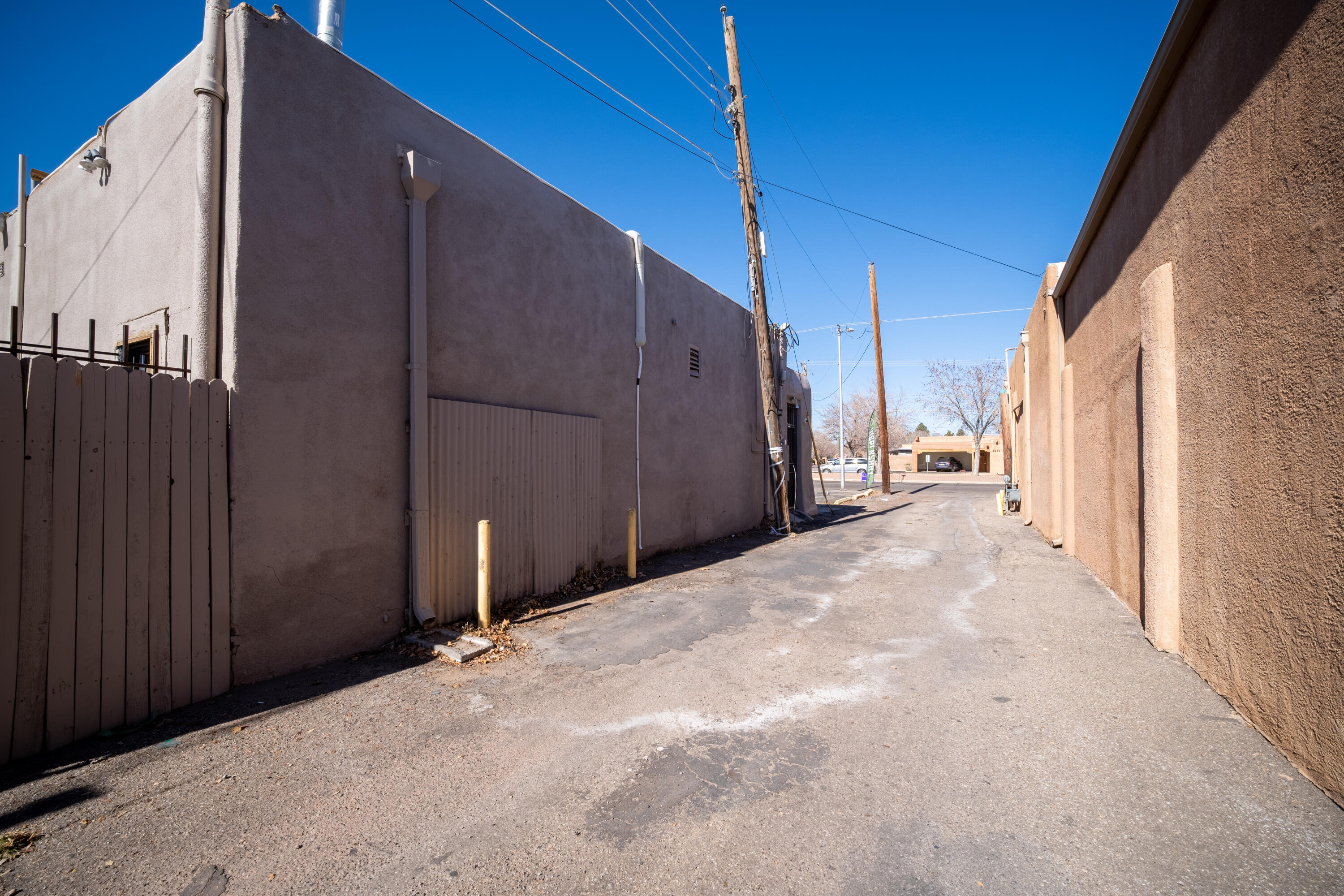 1520 Lomas Boulevard NW