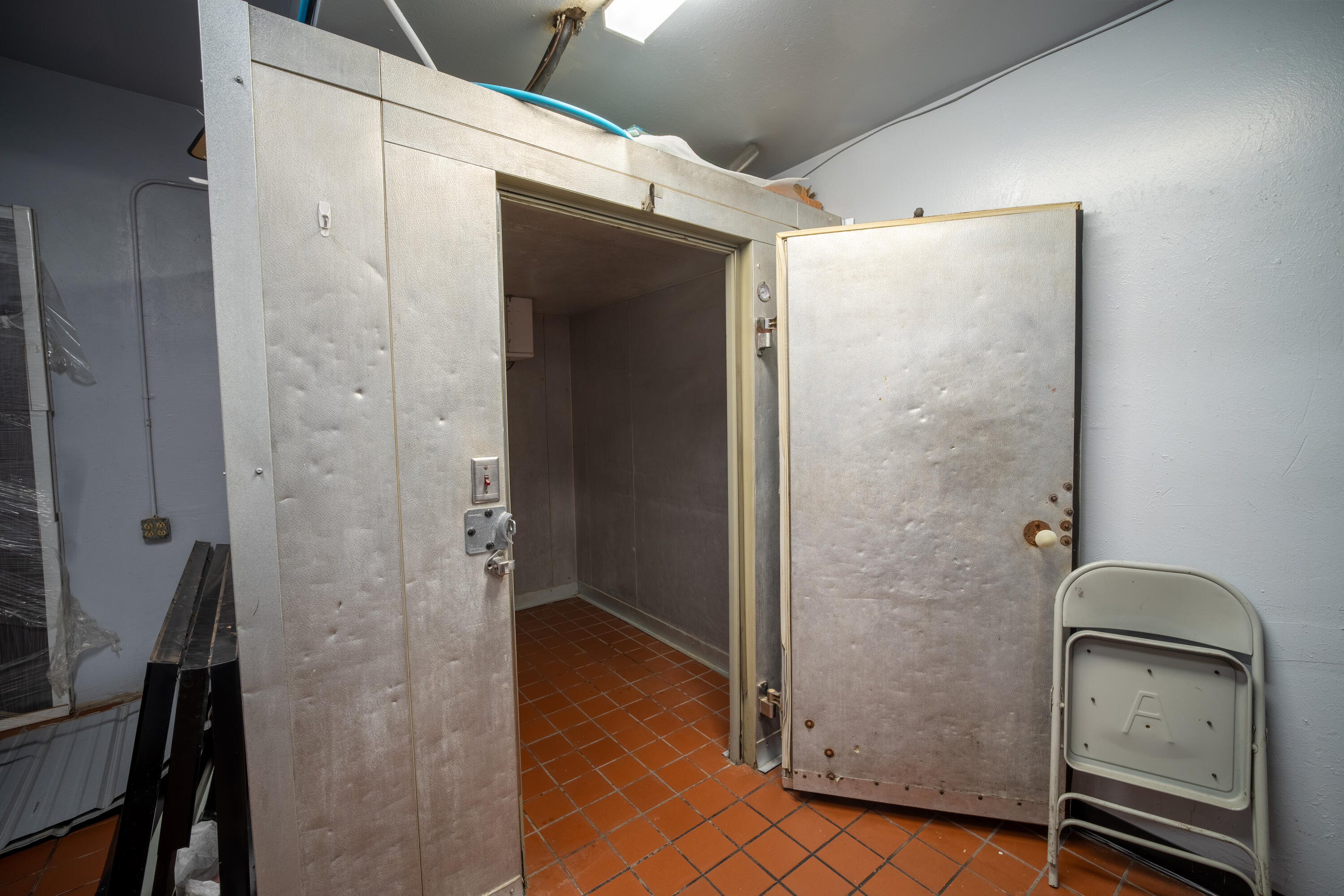 1520 Lomas Boulevard NW