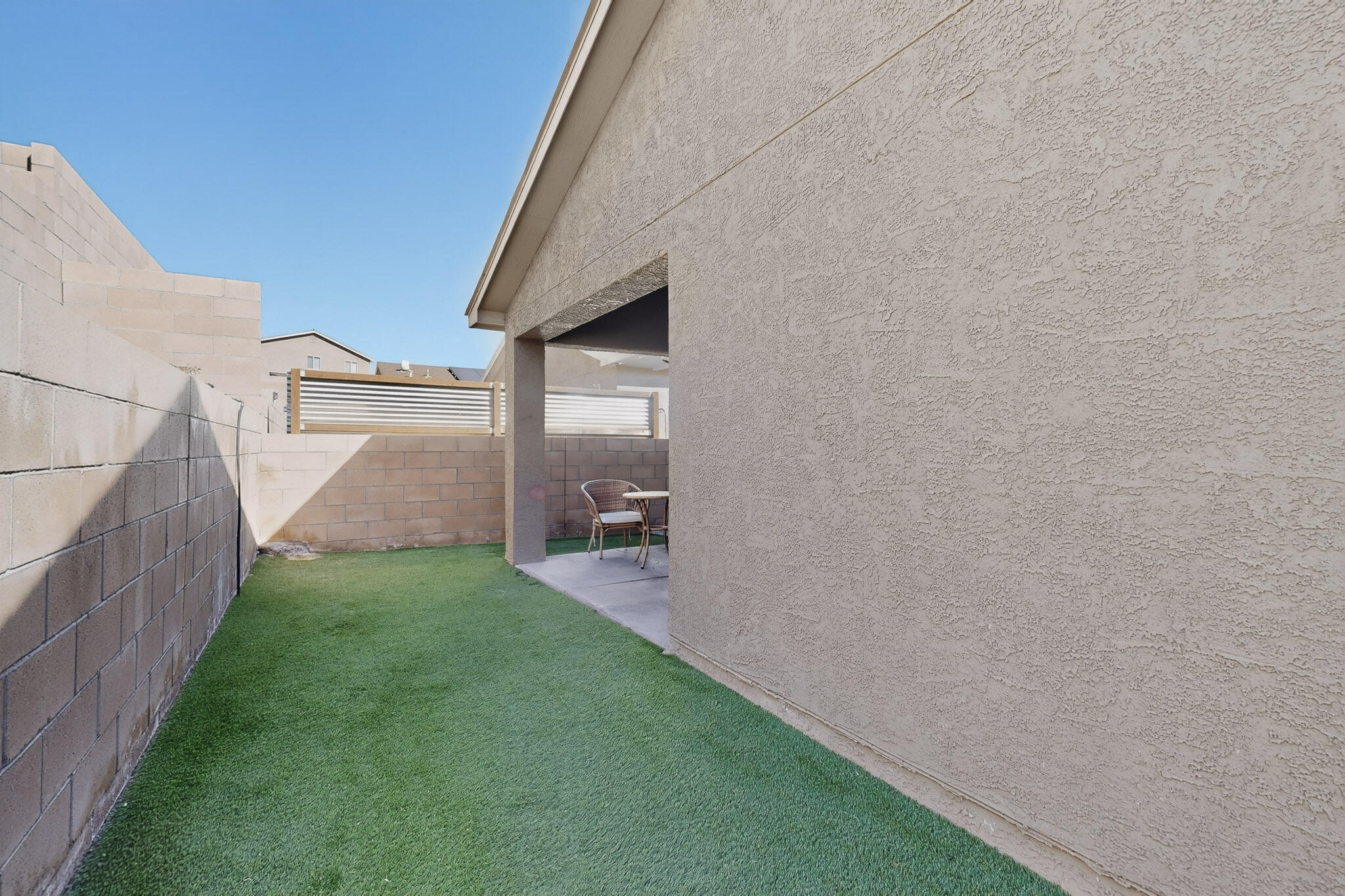 1702 Adelaide Lane
