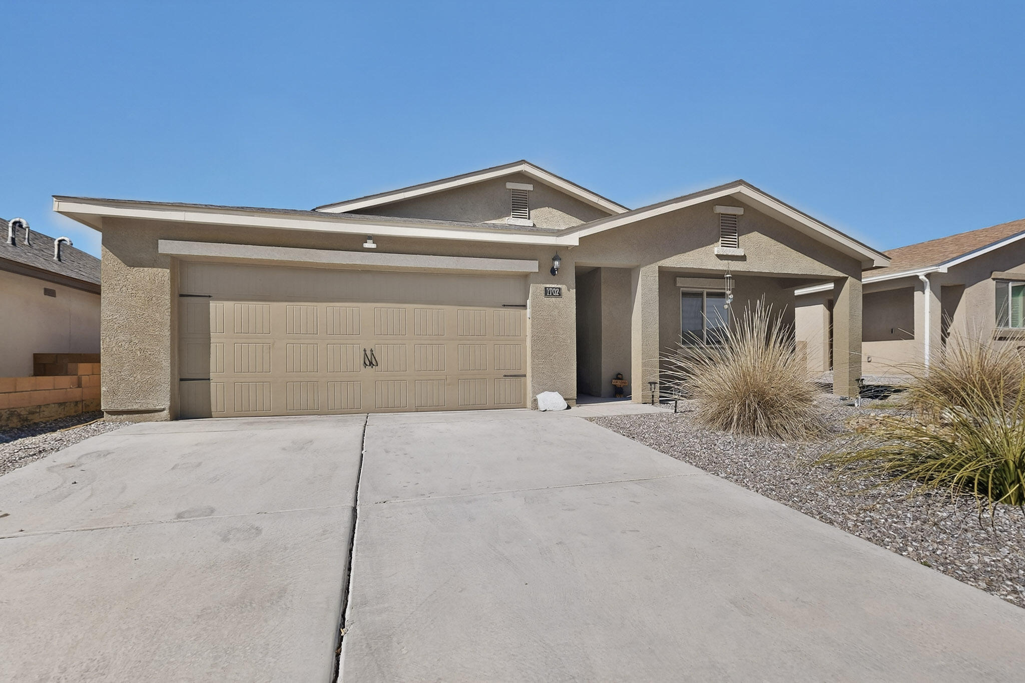 1702 Adelaide Lane