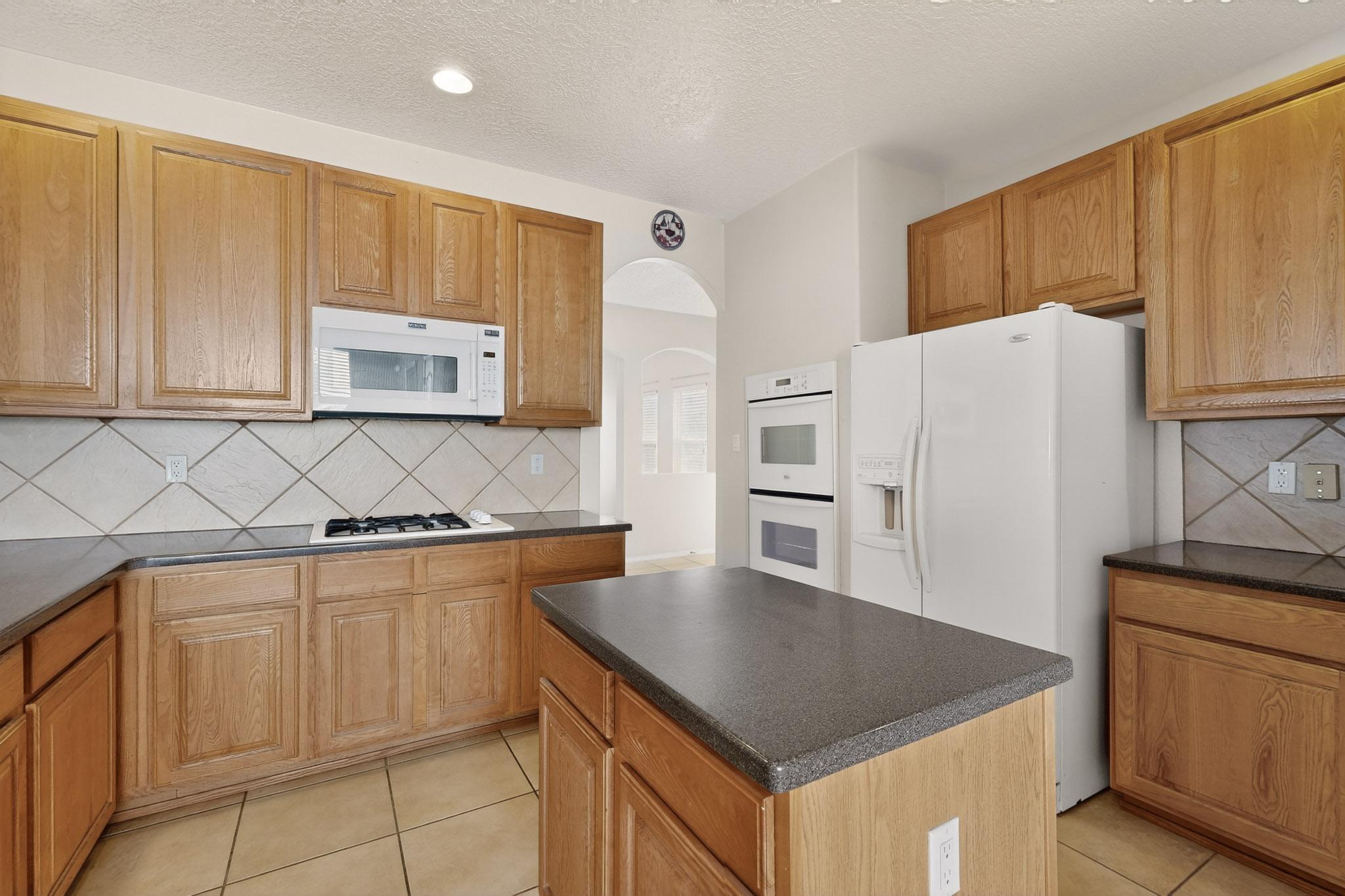 1924 Tapatio Street SE