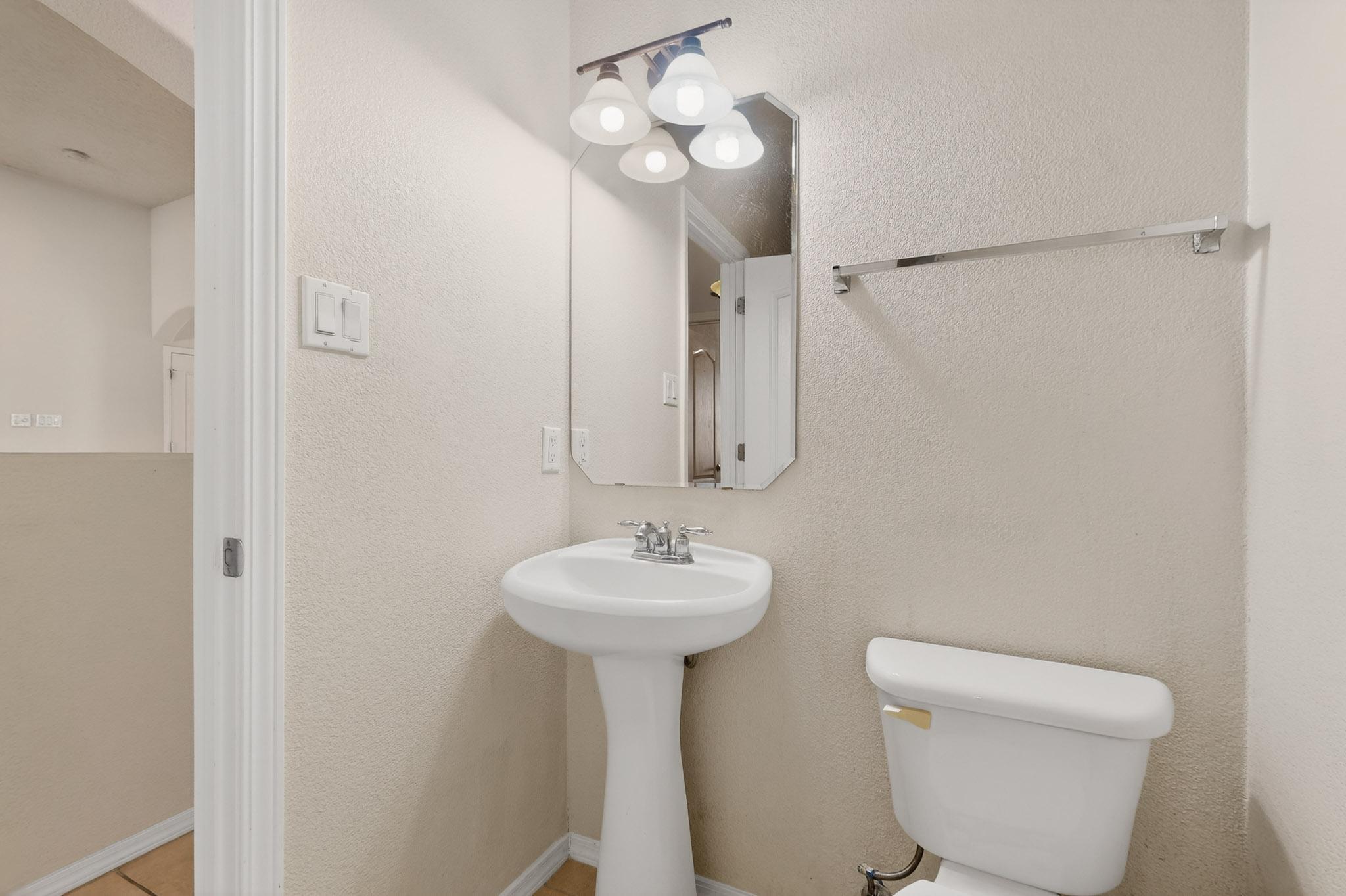 1924 Tapatio Street SE