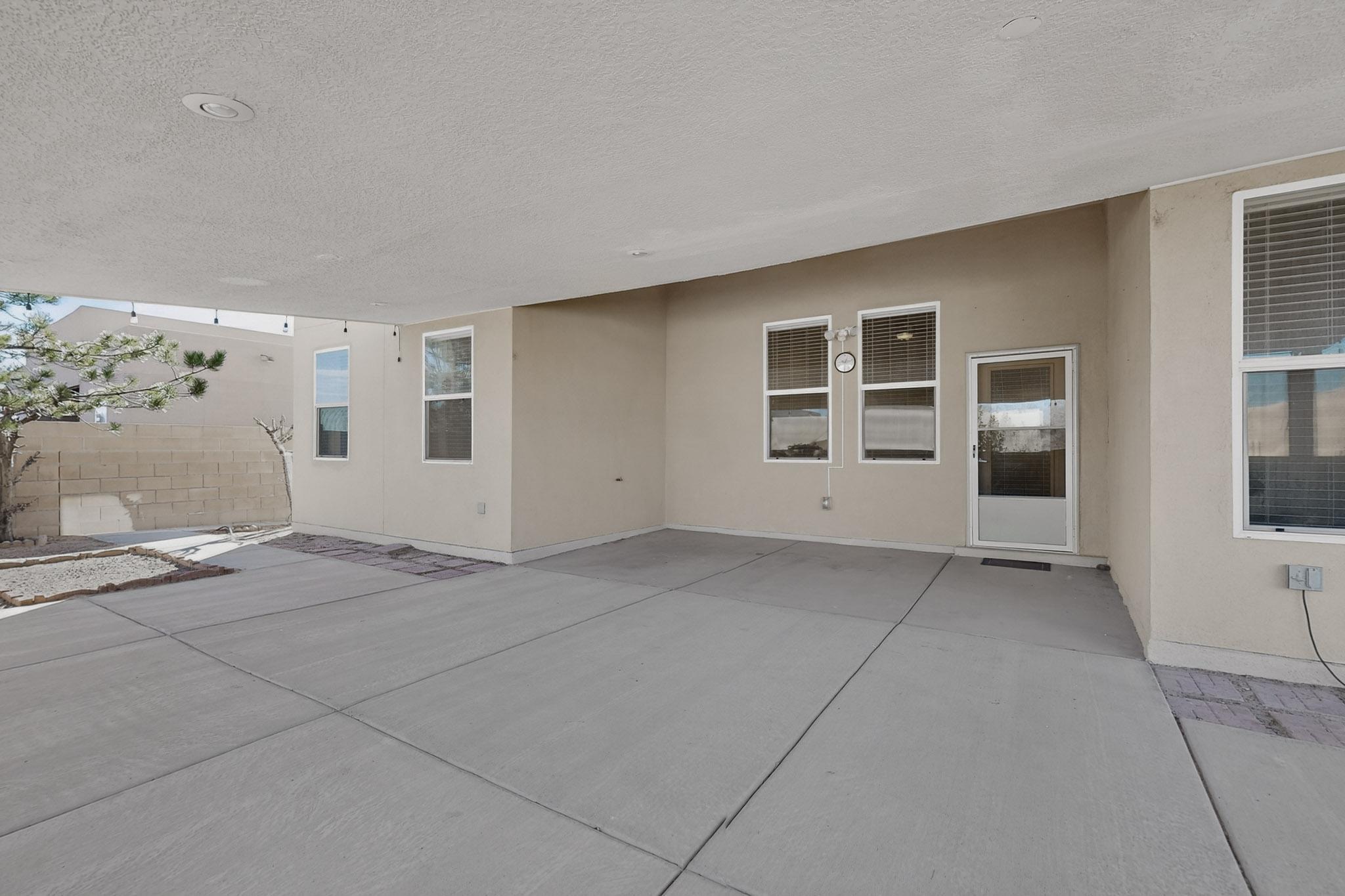 1924 Tapatio Street SE