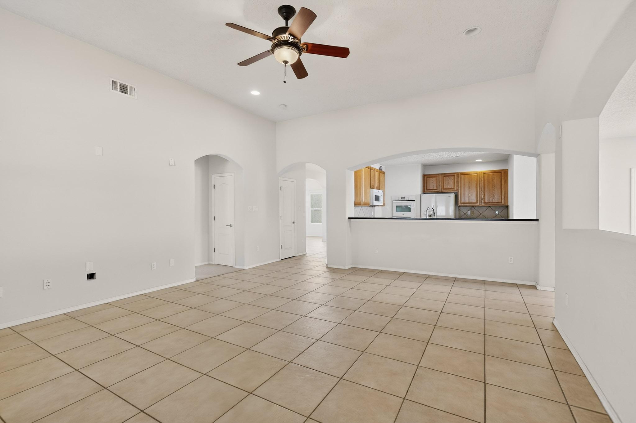 1924 Tapatio Street SE