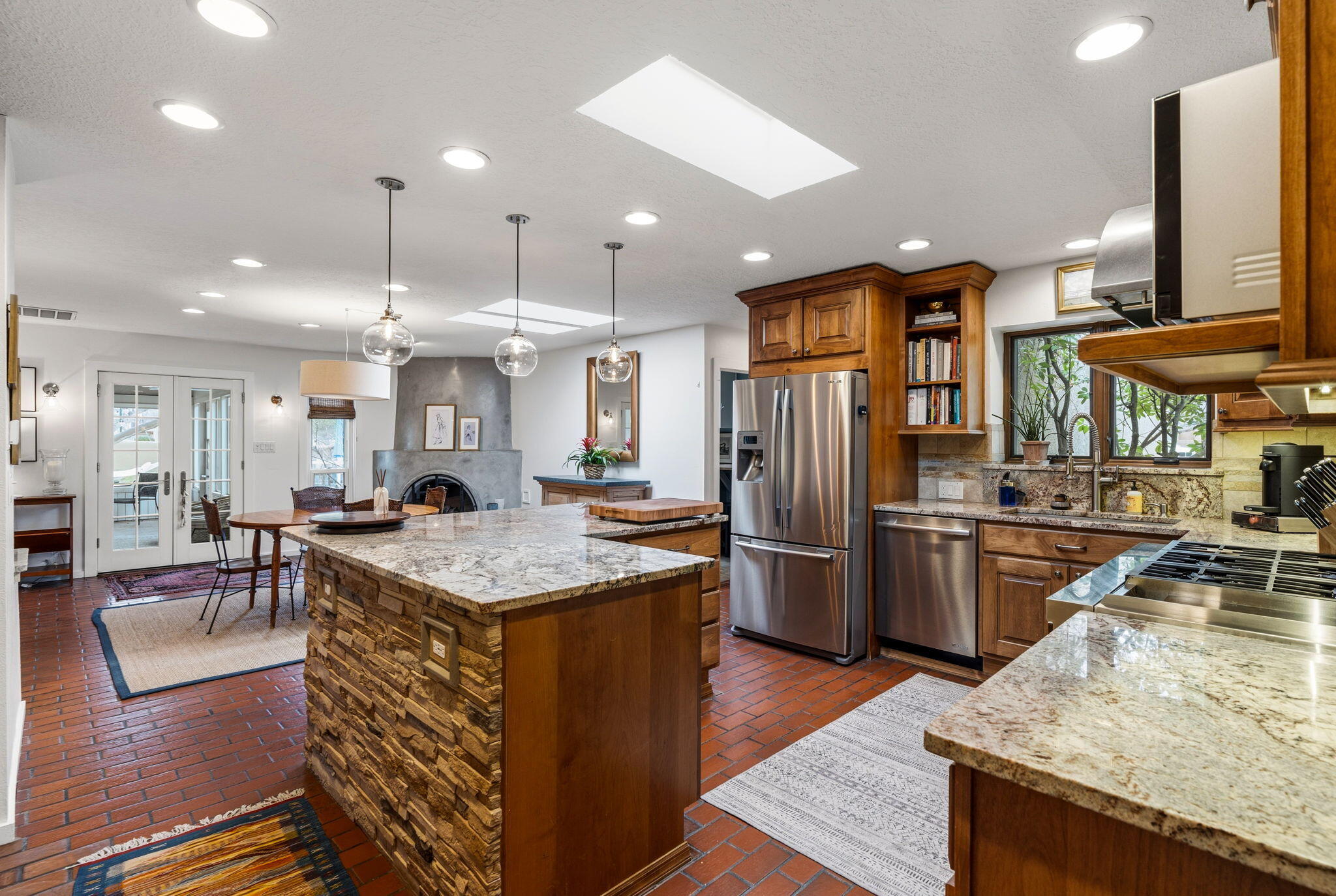 820 Salamanca Street NW