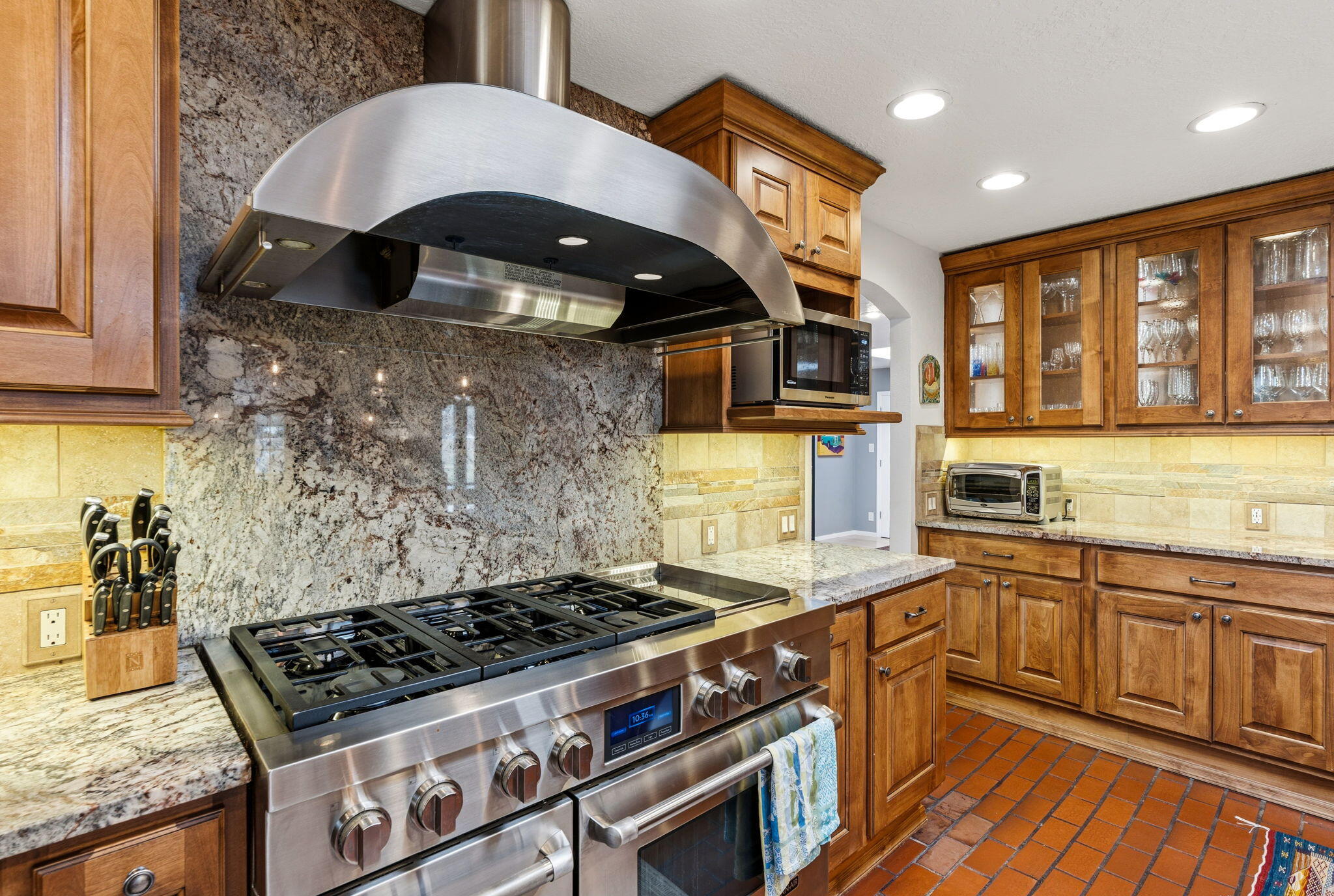 820 Salamanca Street NW