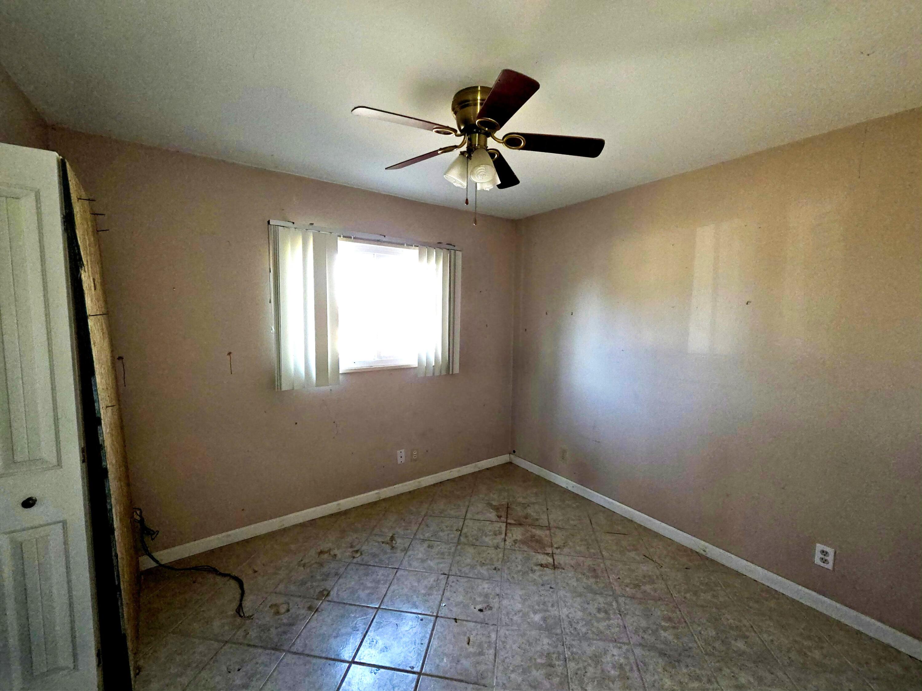 8110 Robin Avenue NE