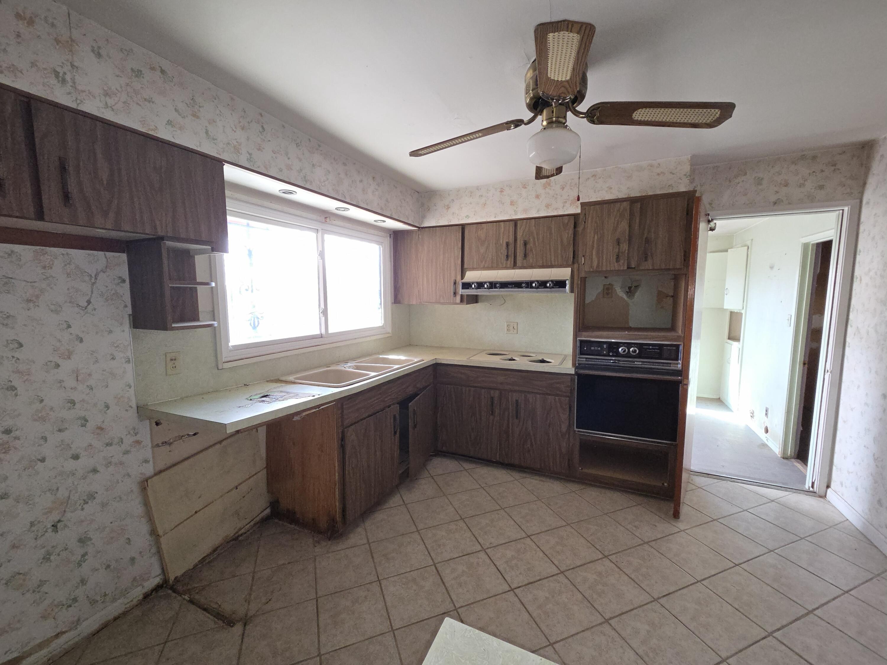 8110 Robin Avenue NE