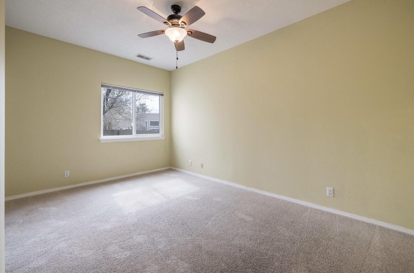 10800 N Malaguena Lane NE