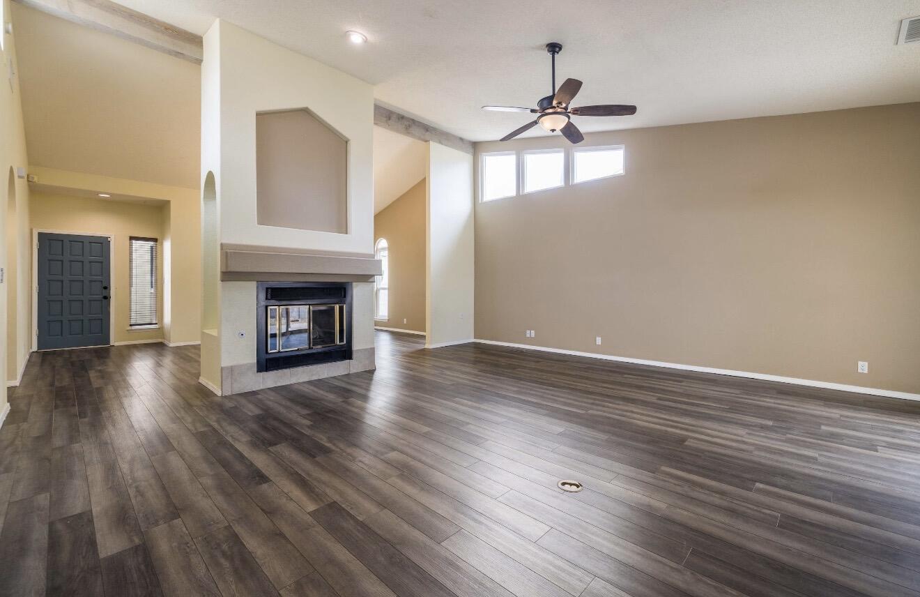 10800 N Malaguena Lane NE