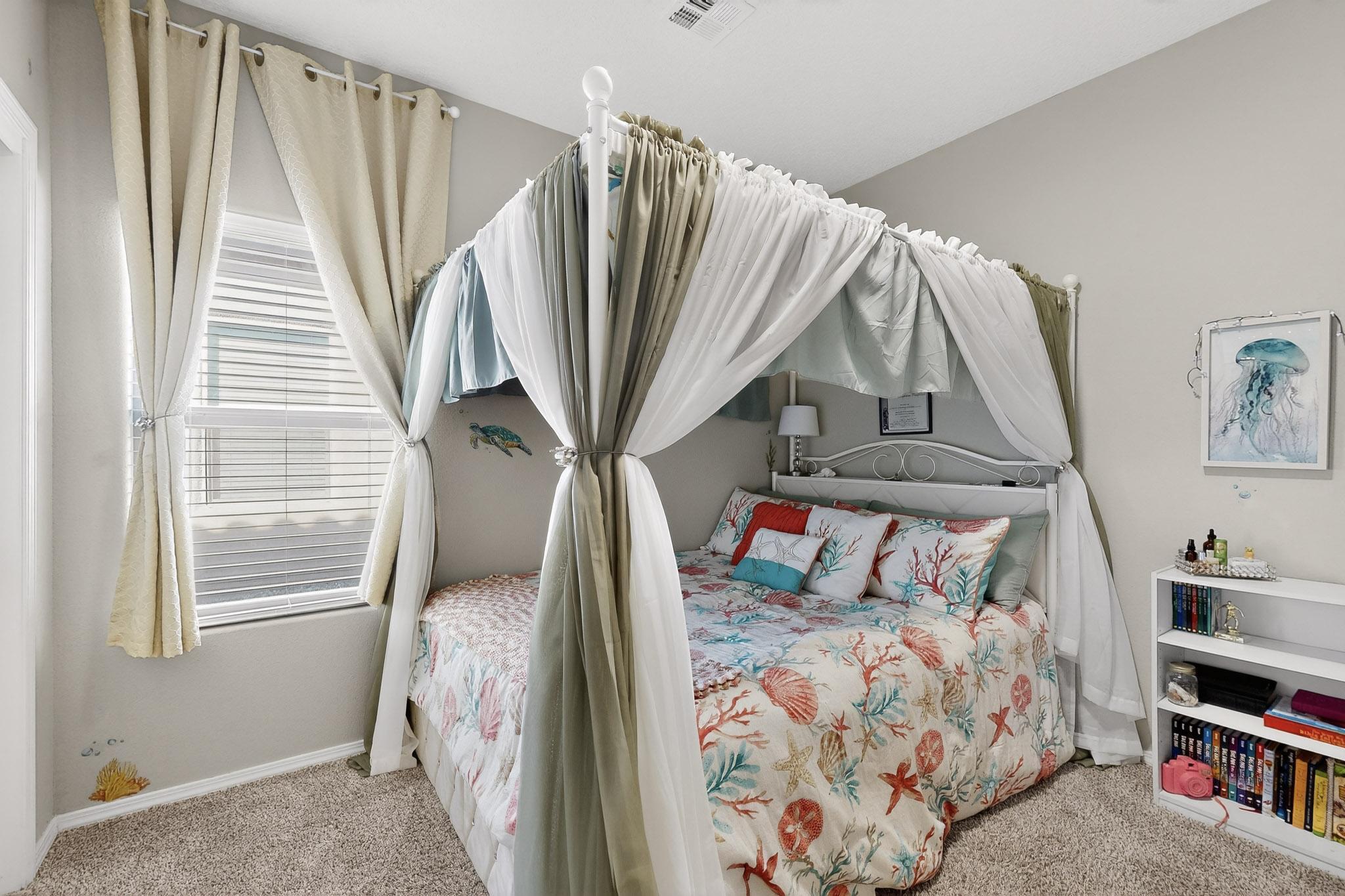 1742 Tesoro Loop NW
