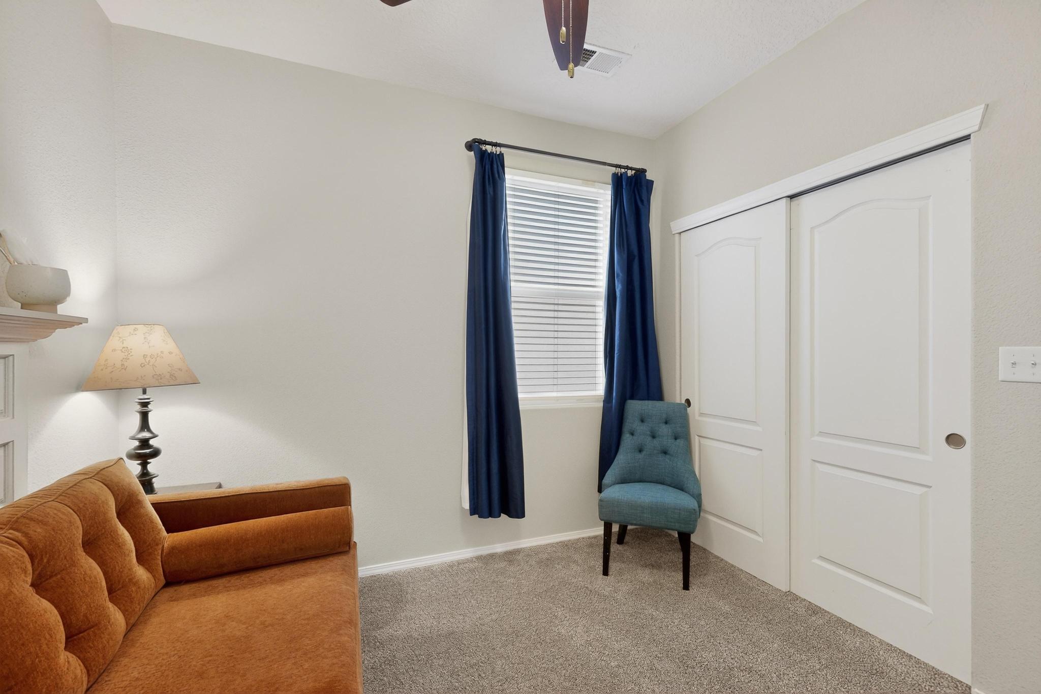 2149 Vista De Colinas Drive SE