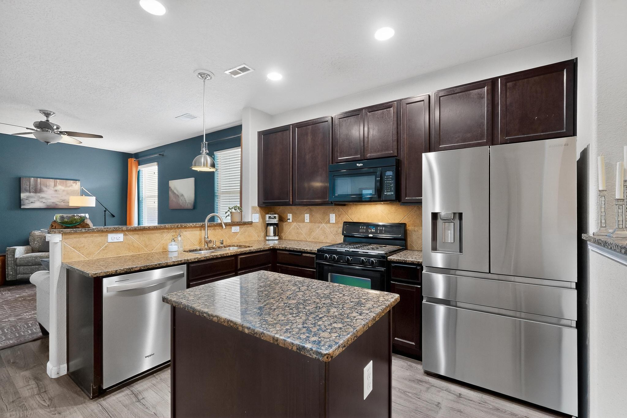 2149 Vista De Colinas Drive SE