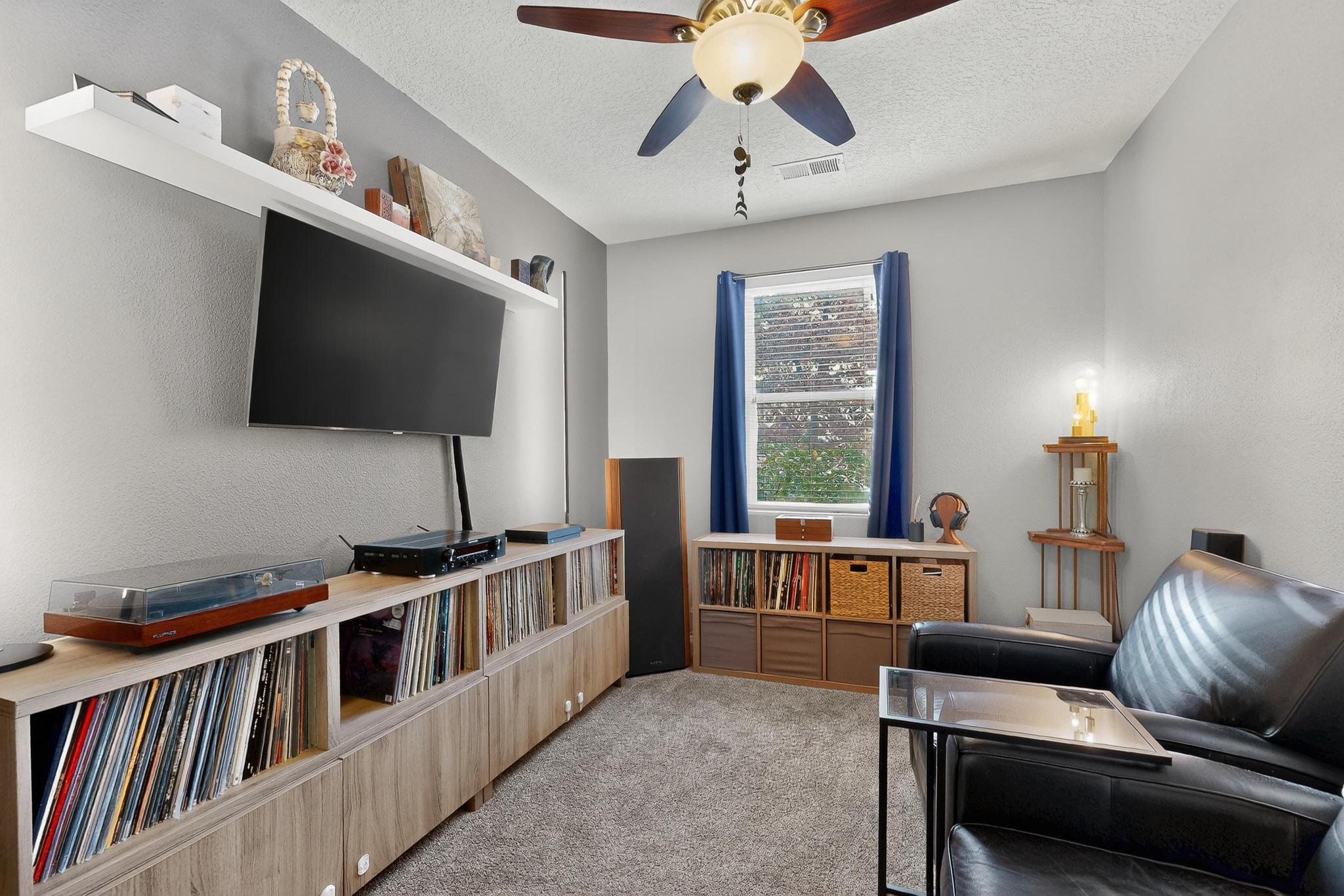 2149 Vista De Colinas Drive SE