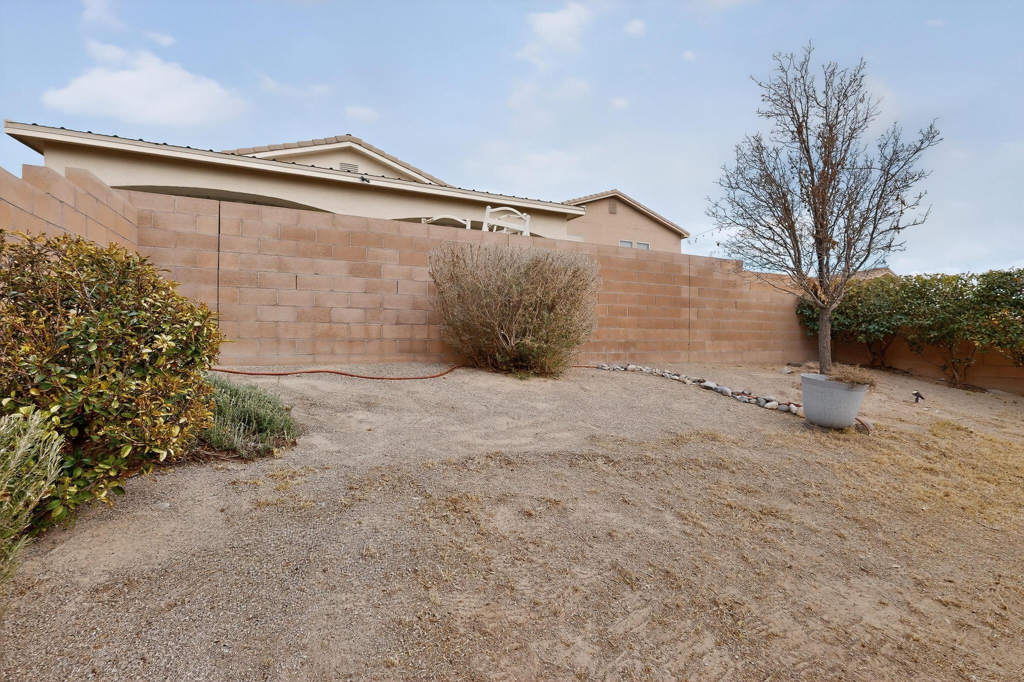 2149 Vista De Colinas Drive SE