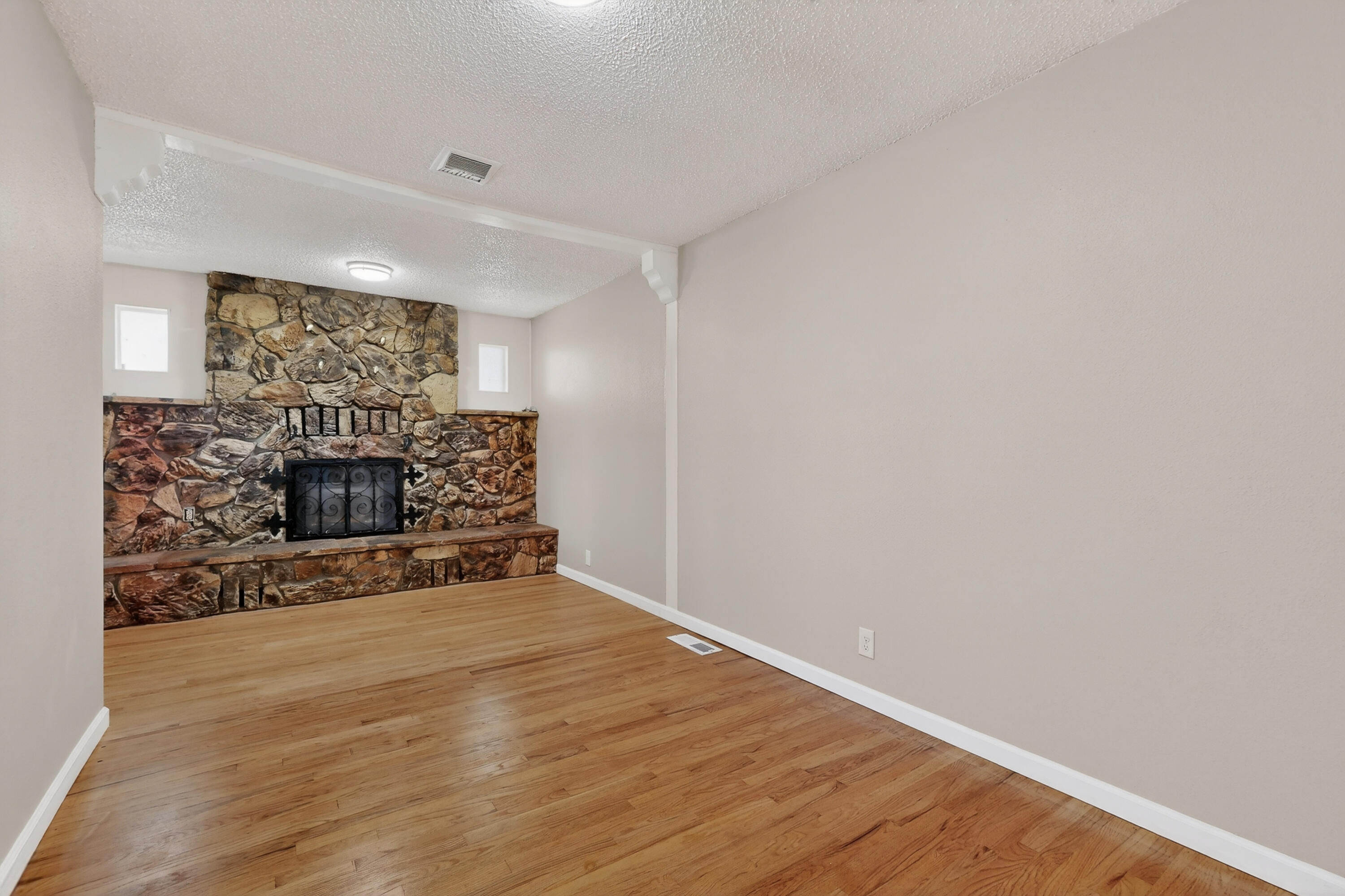 2613 San Isidro Street NW