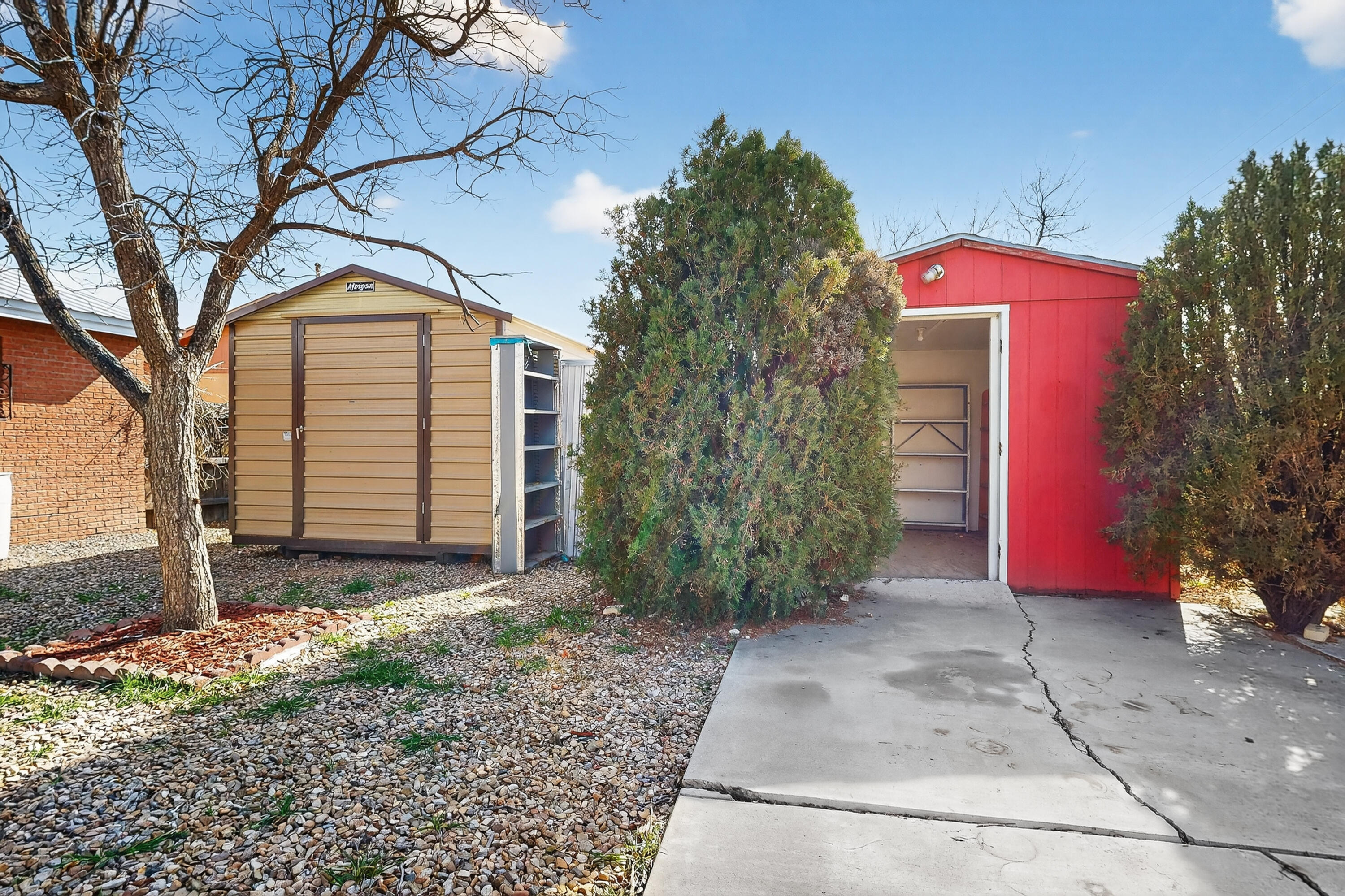 2613 San Isidro Street NW