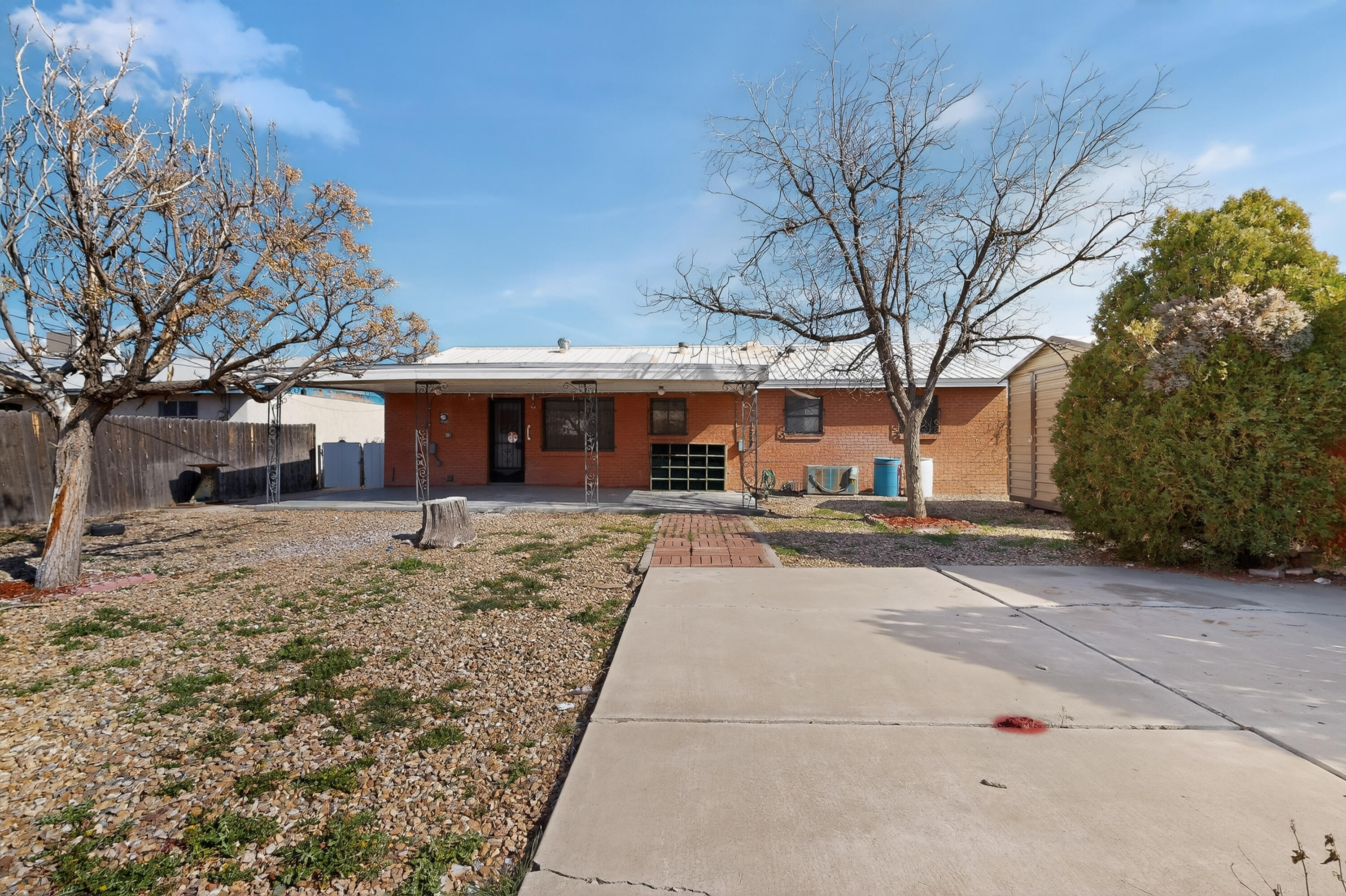 2613 San Isidro Street NW