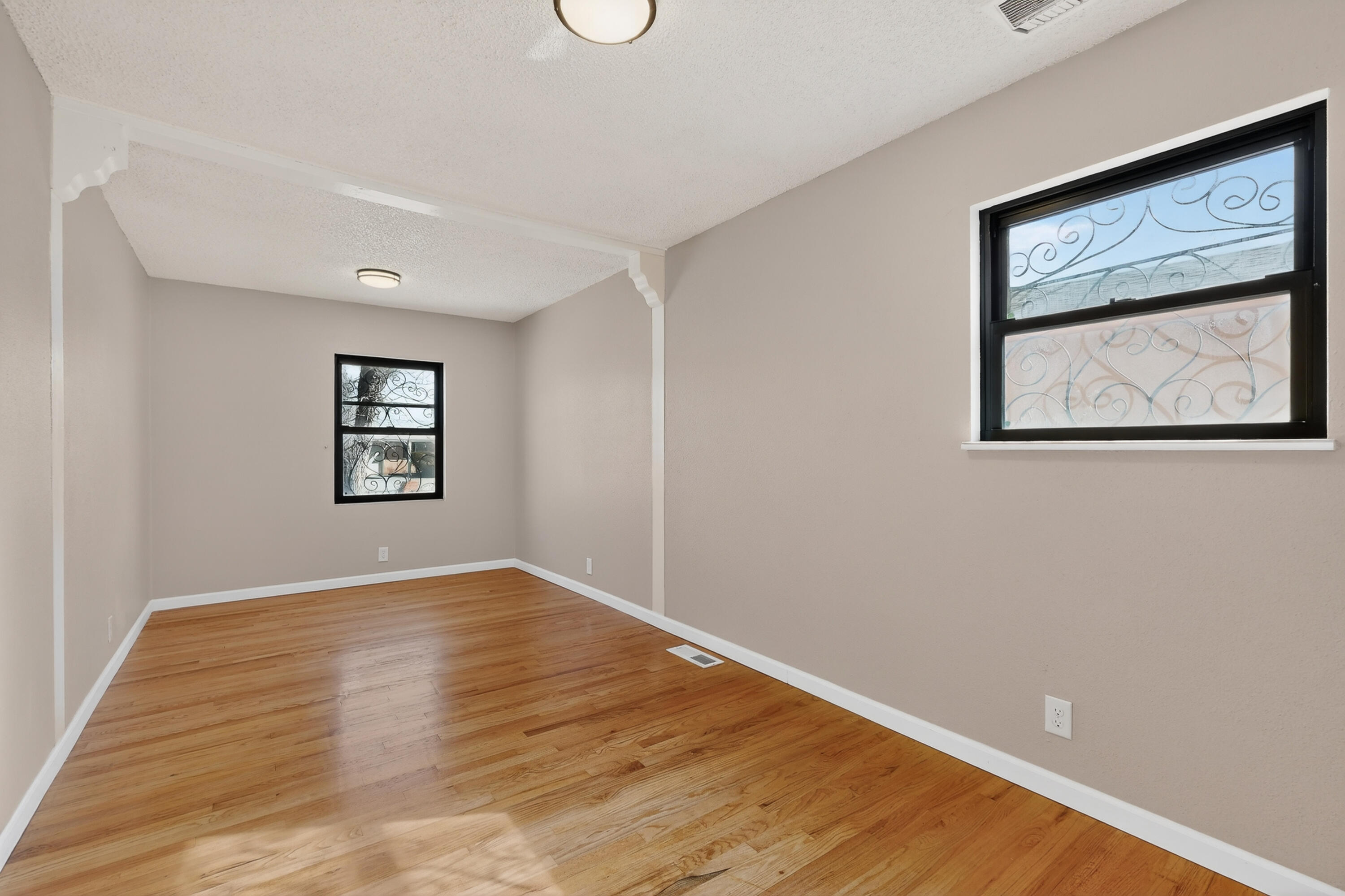 2613 San Isidro Street NW