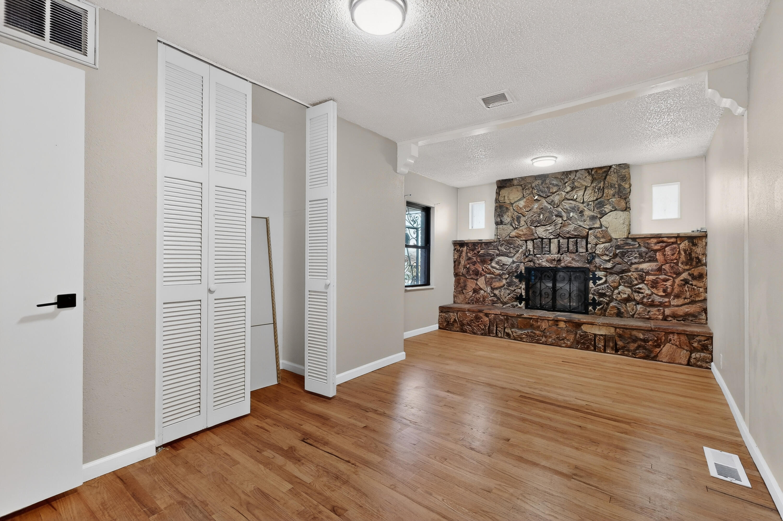 2613 San Isidro Street NW